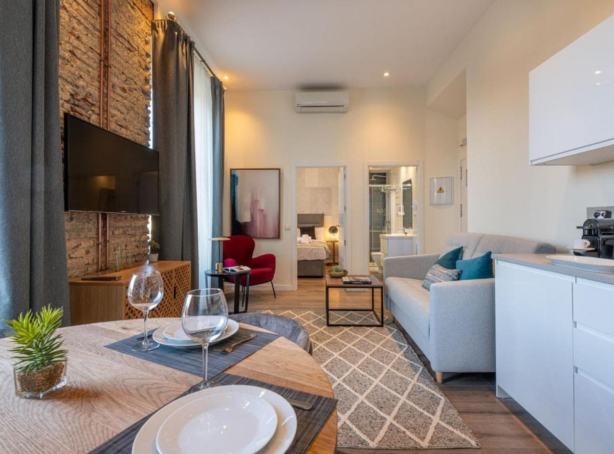 Home Art Apartments Málaga — 12