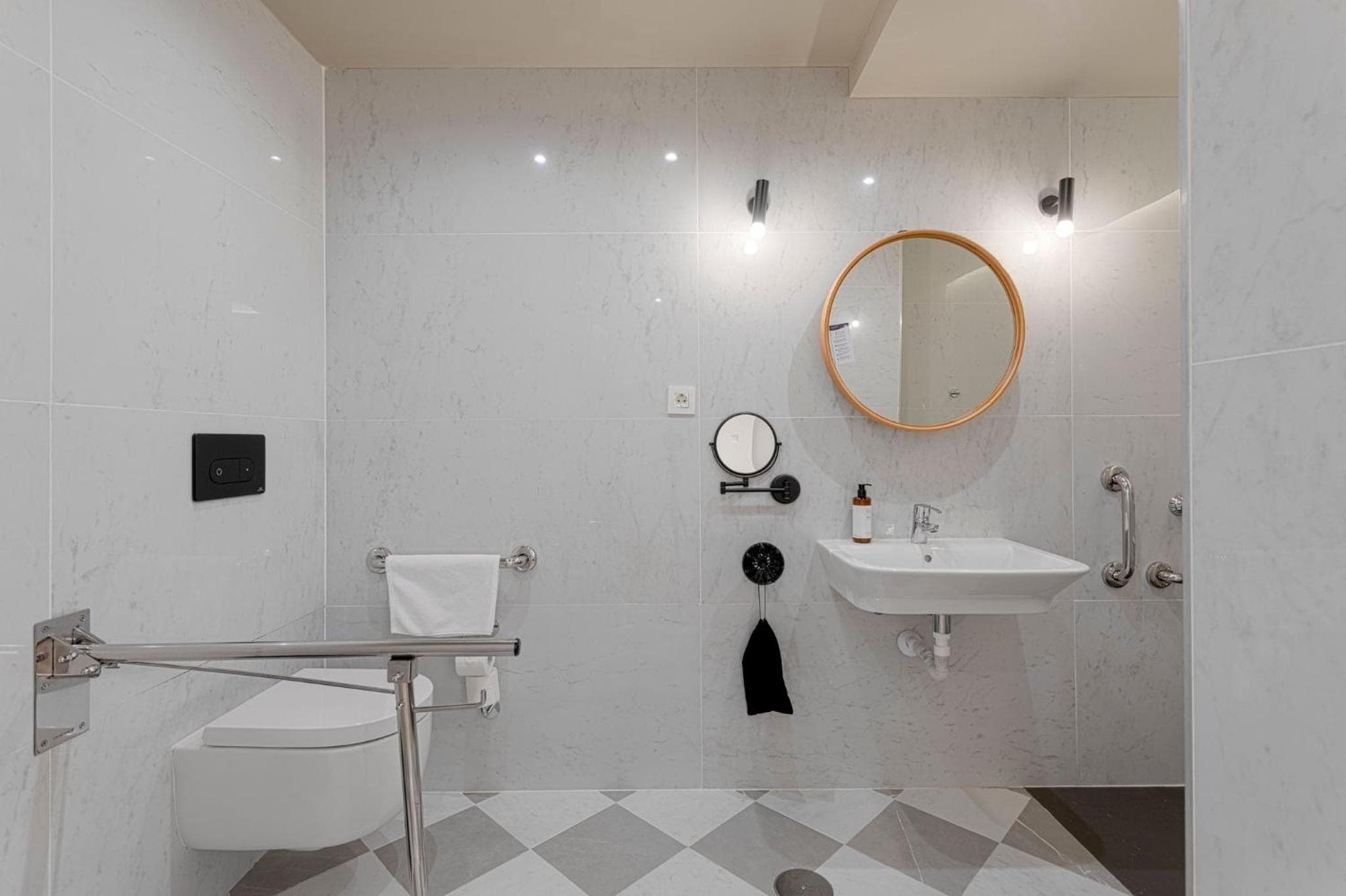 Gran Alameda von Caleta Homes — 28