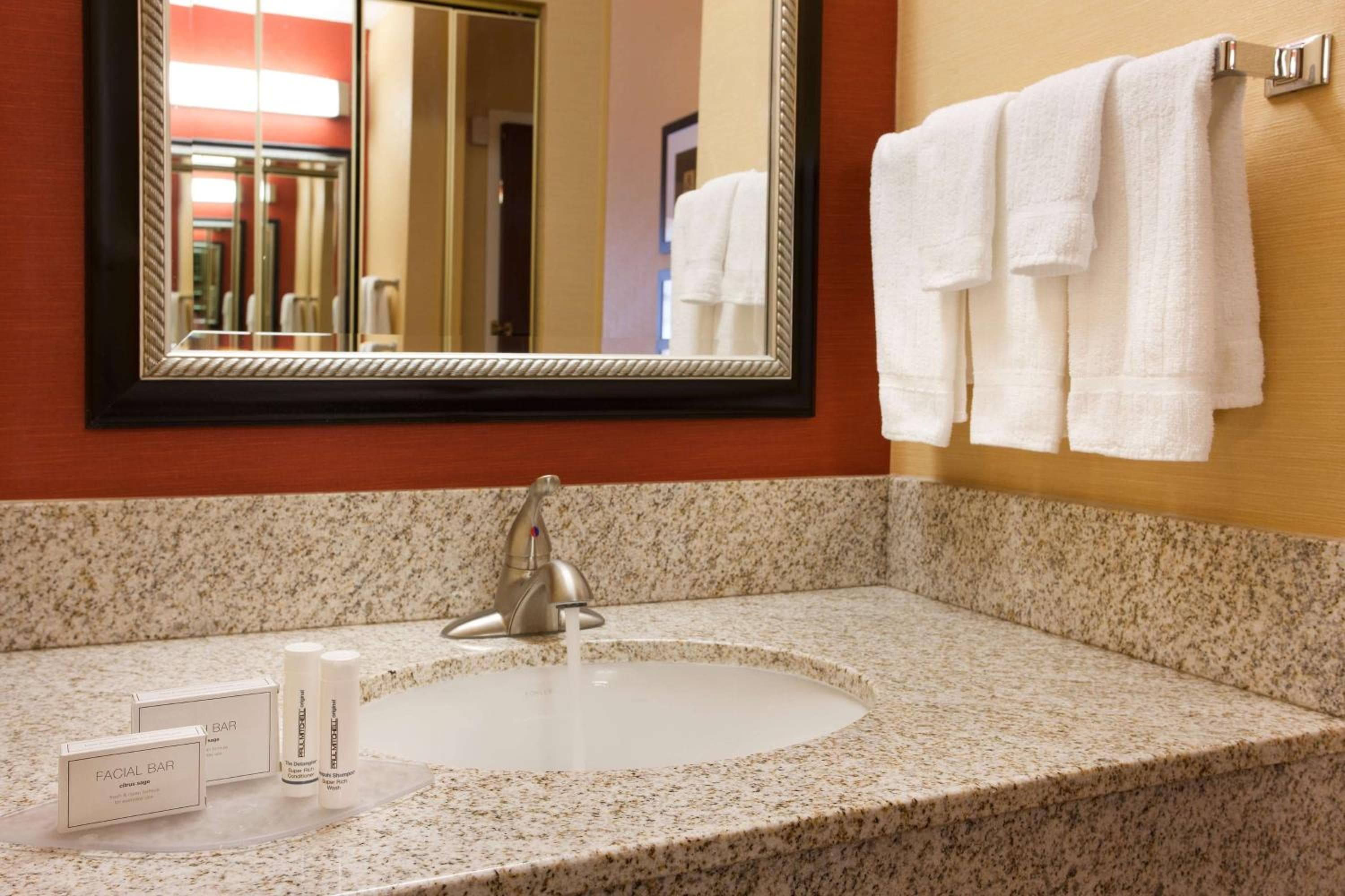 Sonesta Select Las Vegas Summerlin — 15