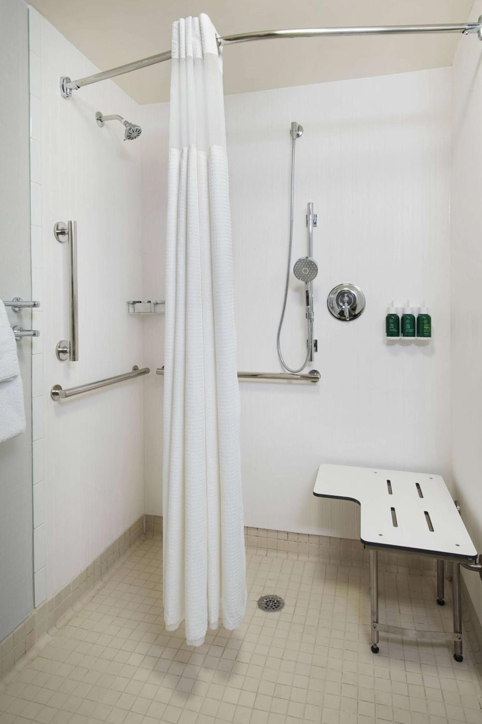 Sonesta Select Las Vegas Summerlin — 19