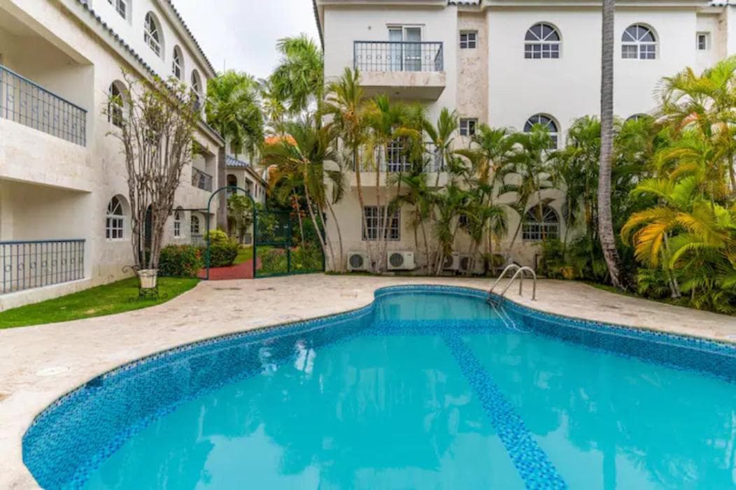 Cozy 2 bdr condo, with pool area and free WIFI — 1