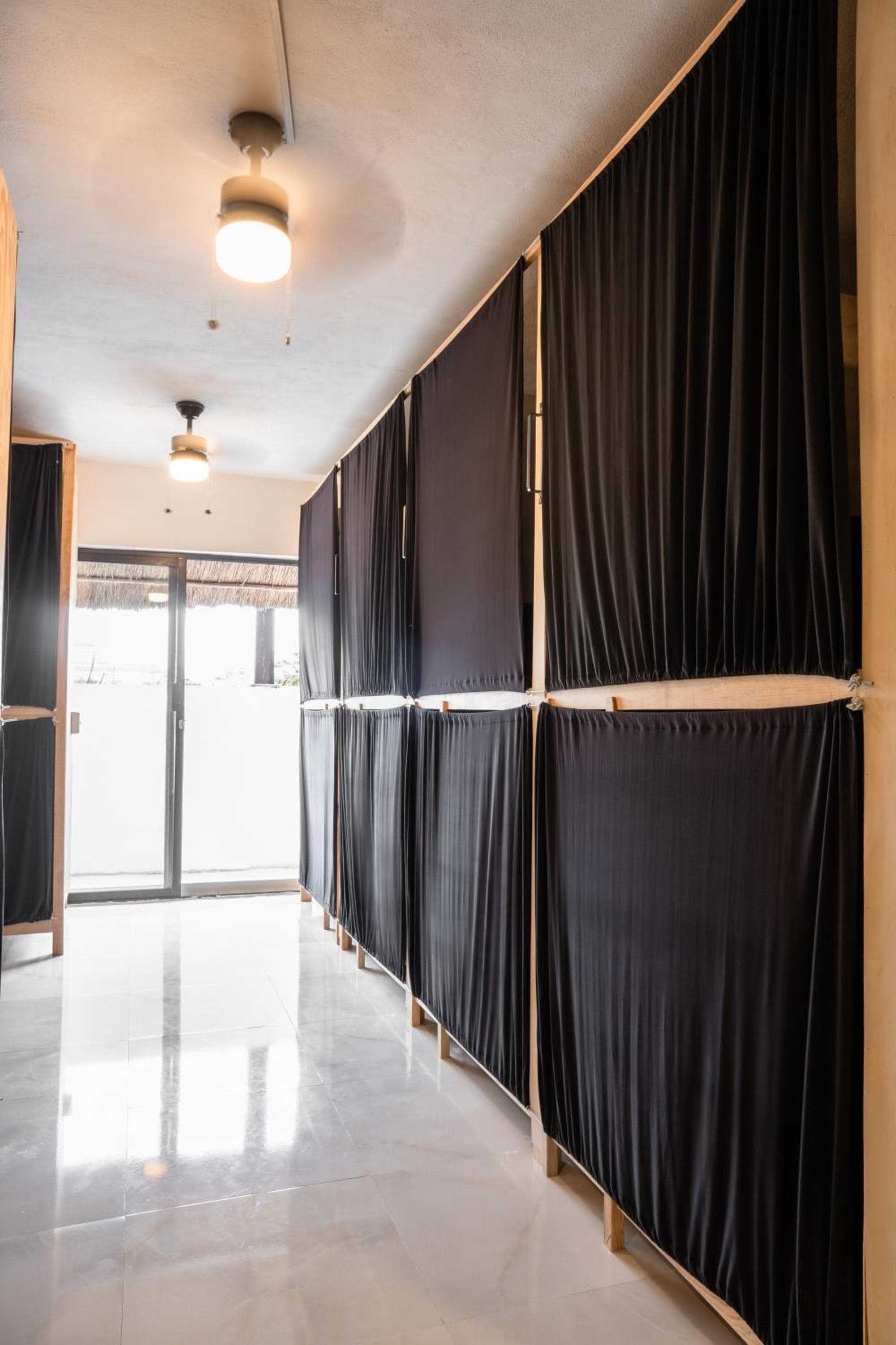 Maui Hostels Playa del Carmen — 8