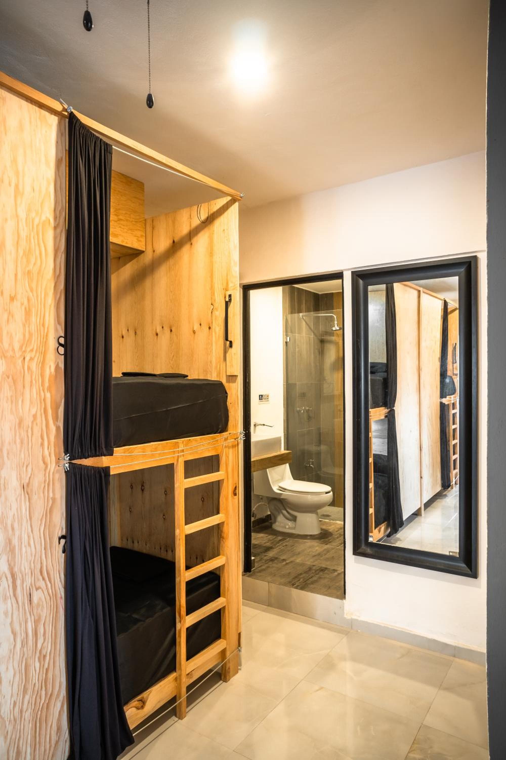 Maui Hostels Playa del Carmen — 9