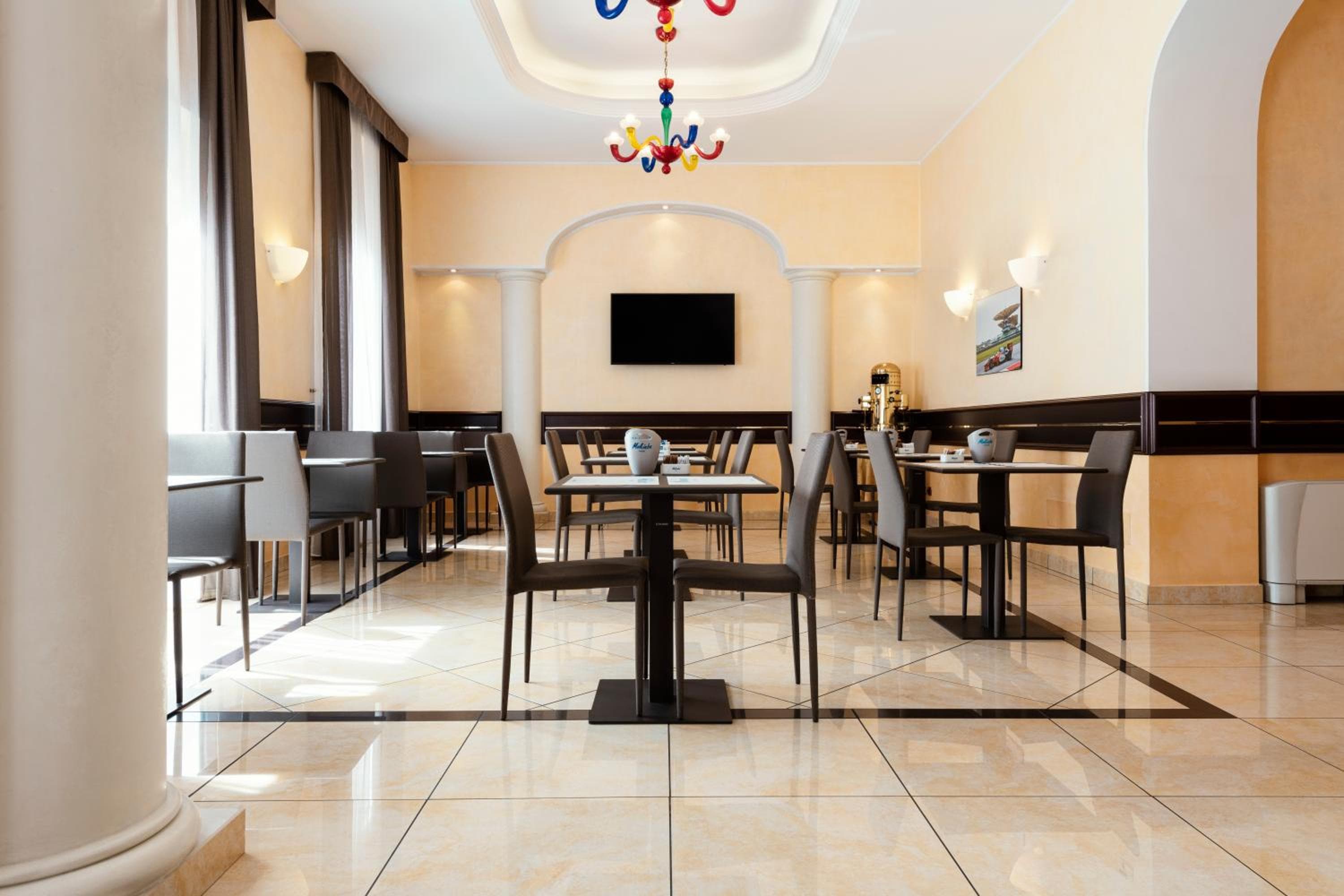 Mokinba Hoteles Baviera — 15