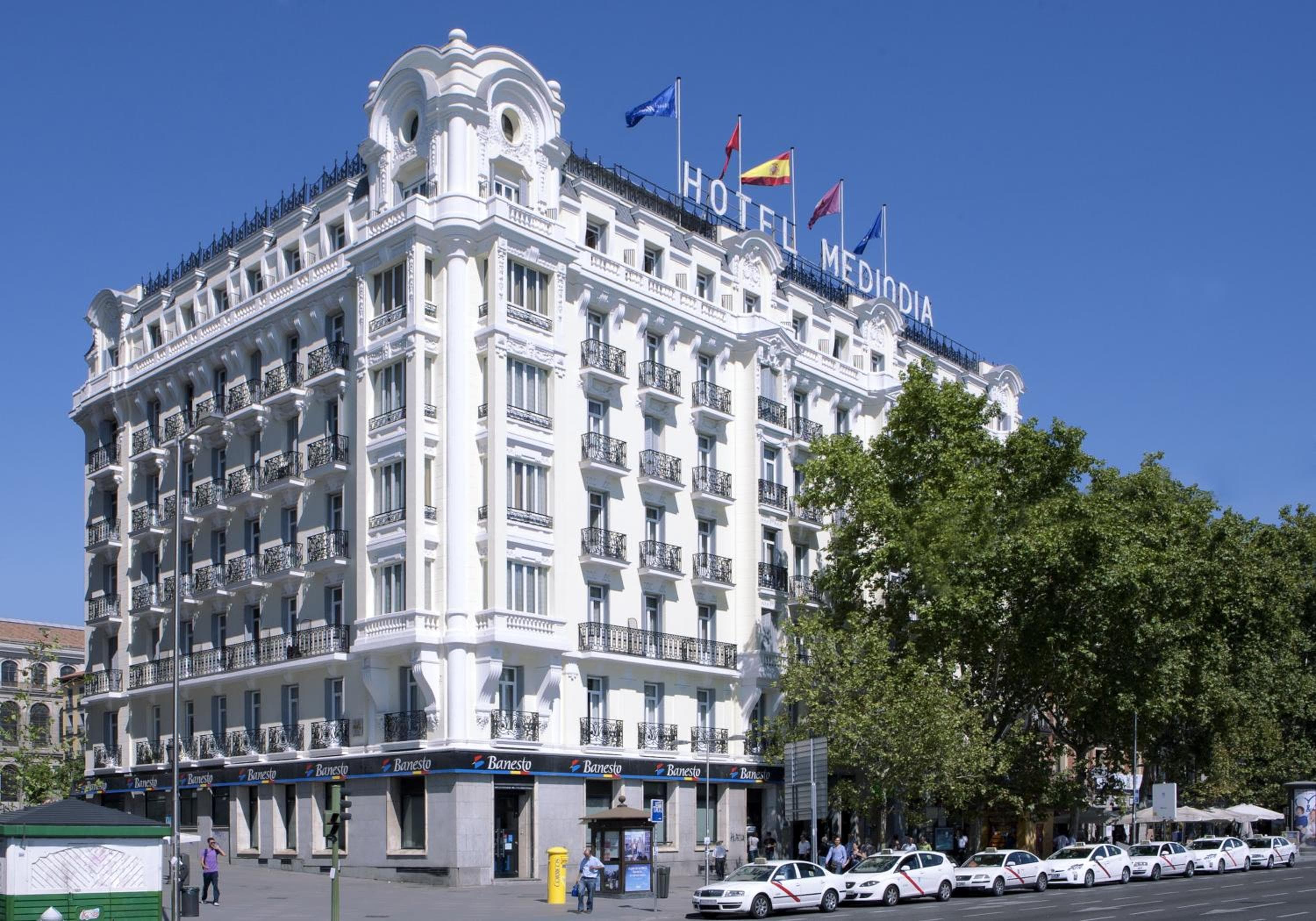Hotel Mediodia — 1