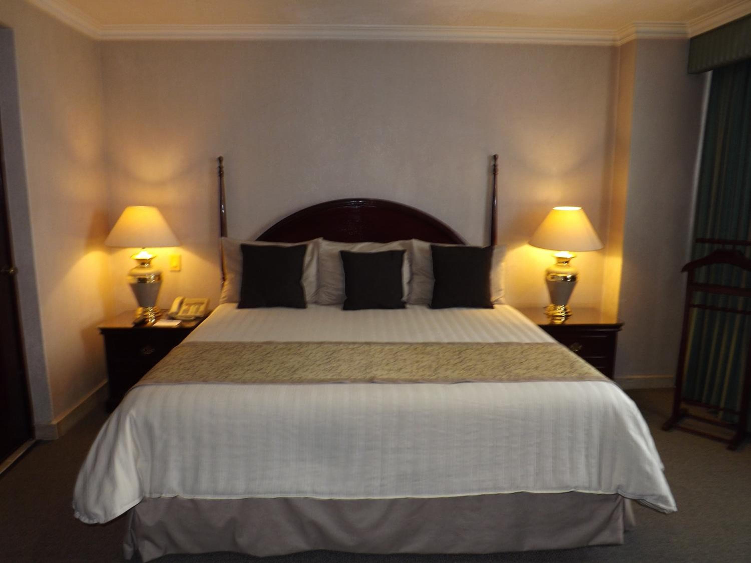 Pedregal Palace — 2