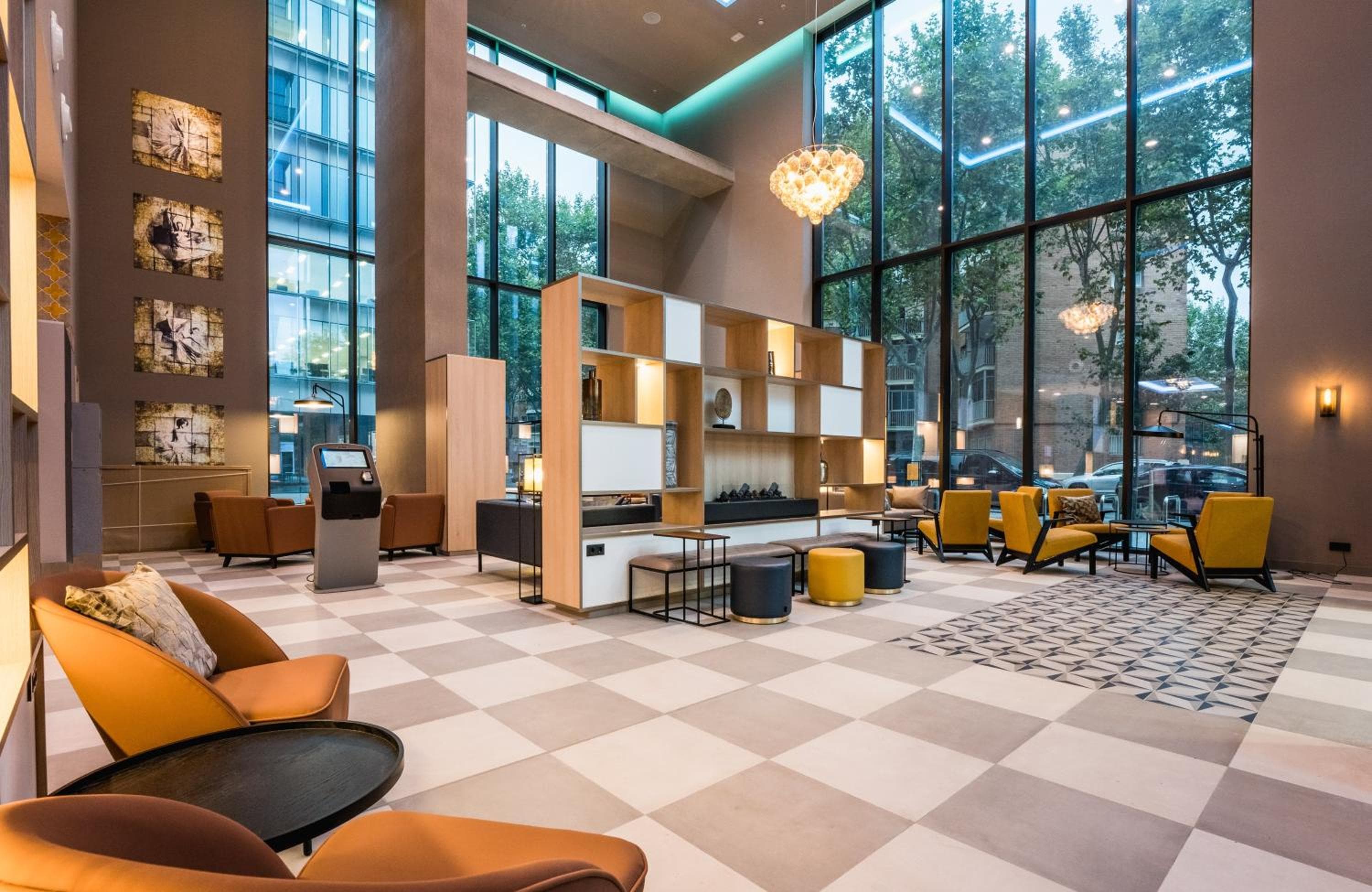 Leonardo Royal Hotel Barcelona Fira — 15