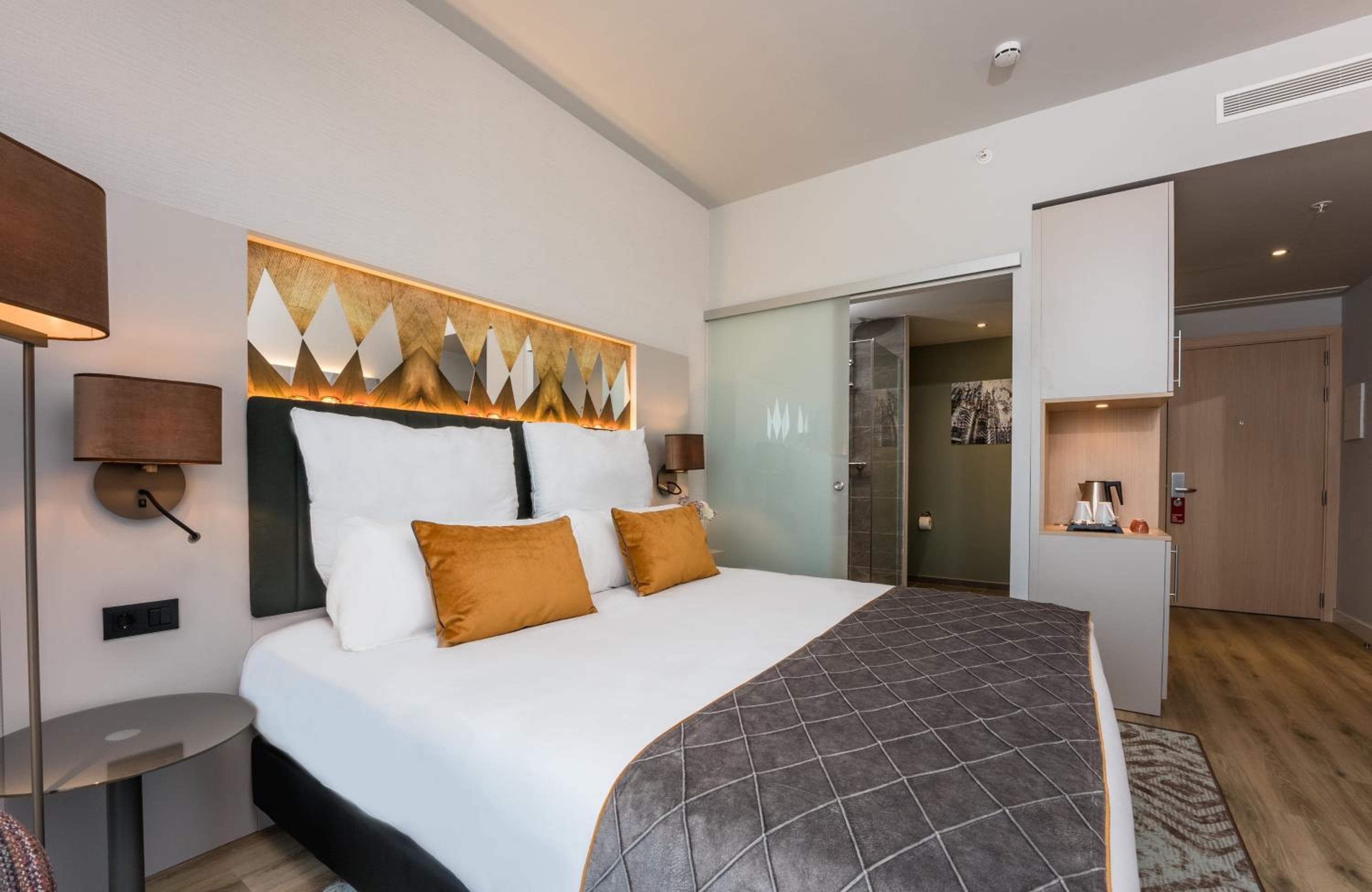 Leonardo Royal Hotel Barcelona Fira — 21