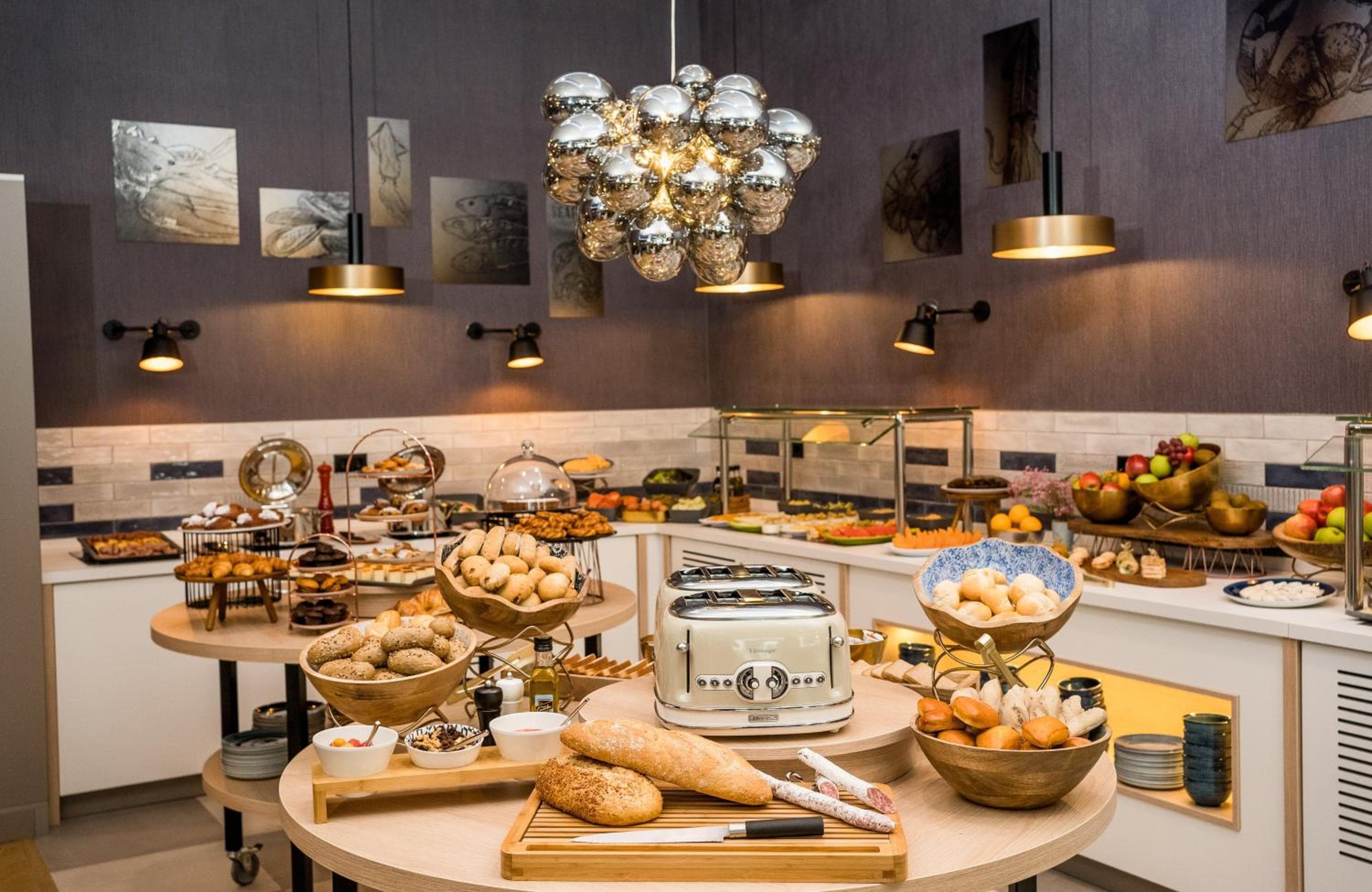 Leonardo Royal Hotel Barcelona Fira — 20