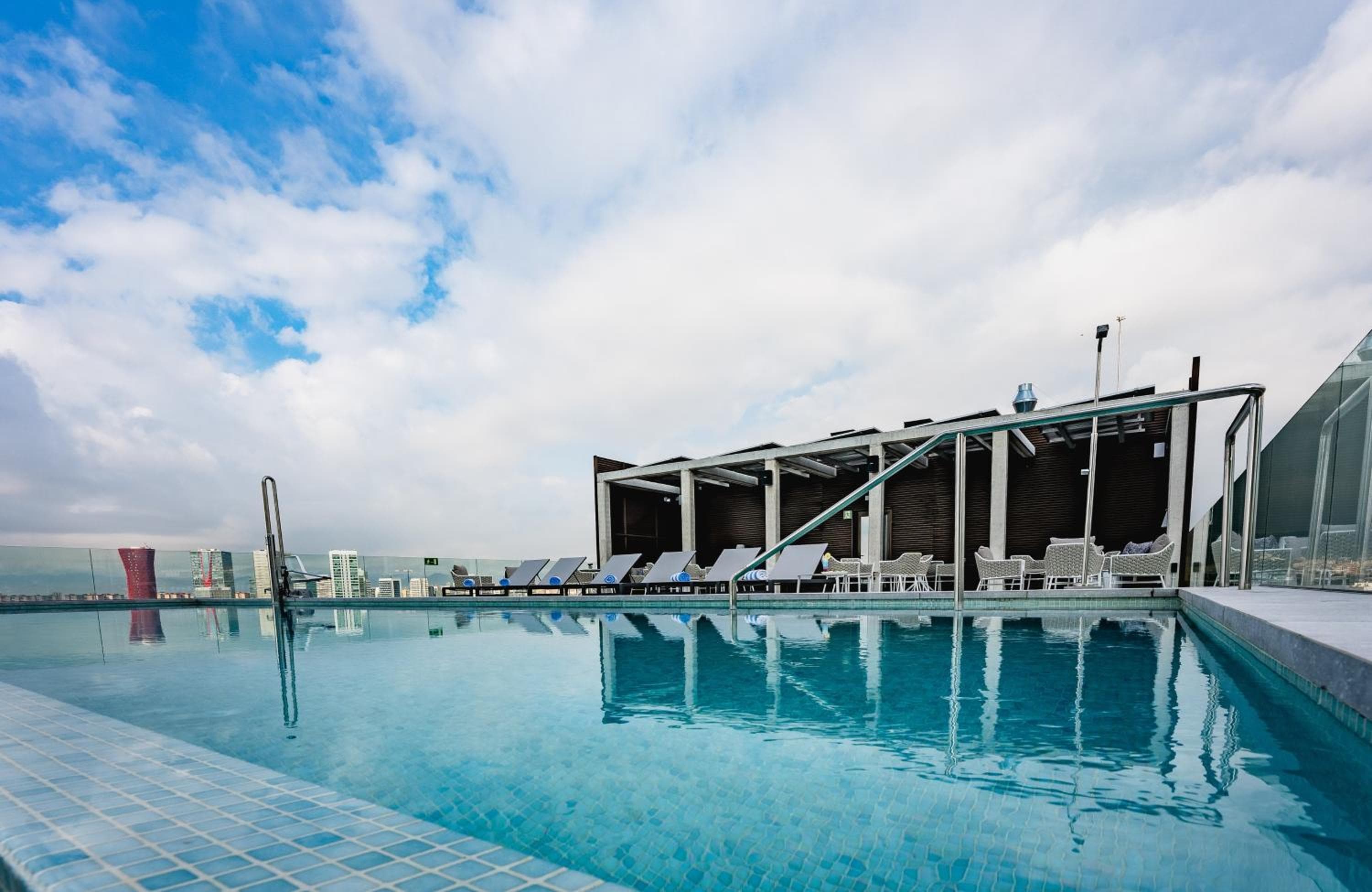 Leonardo Royal Hotel Barcelona Fira — 10