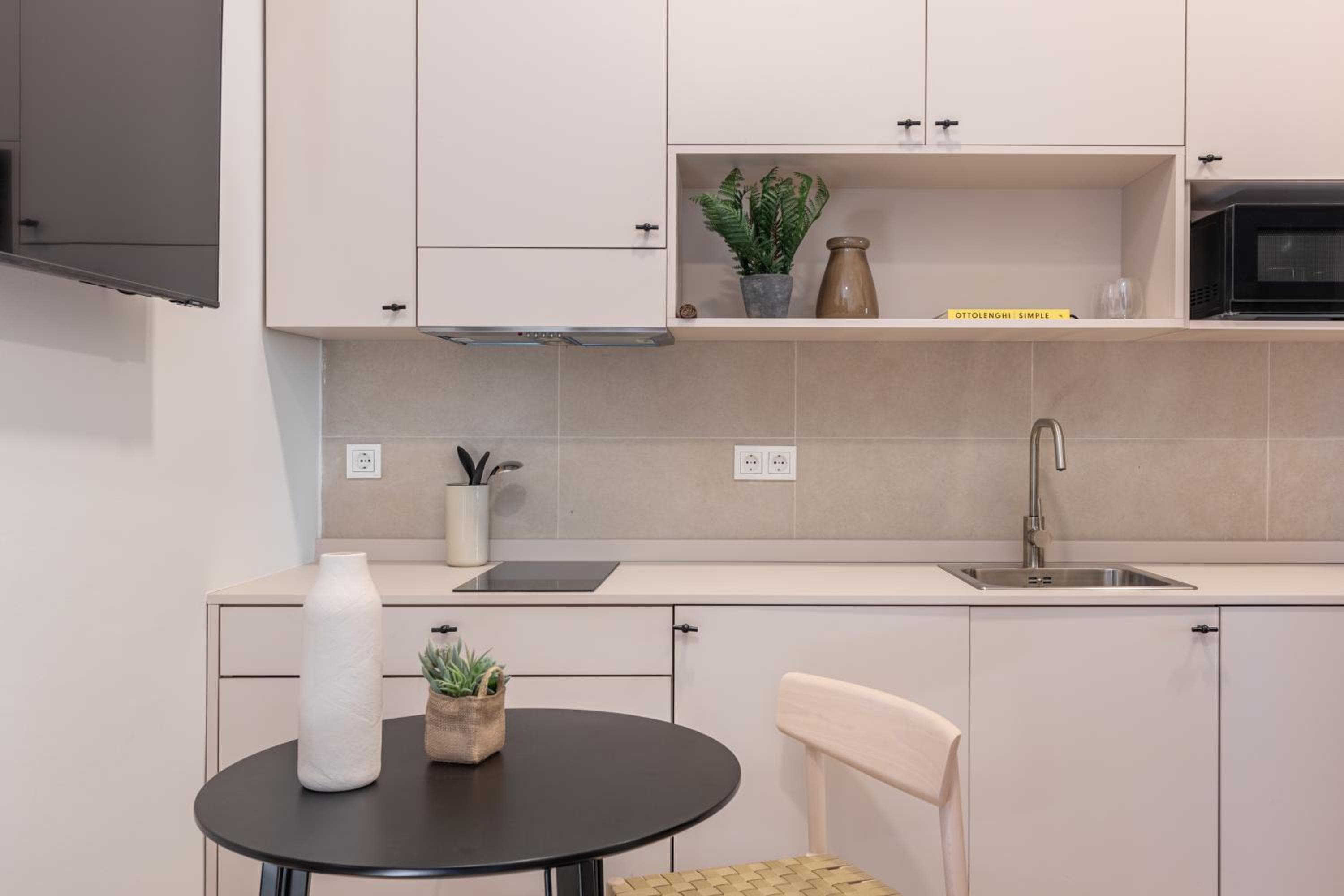 Apartamentos Líbere Málaga la Merced — 21
