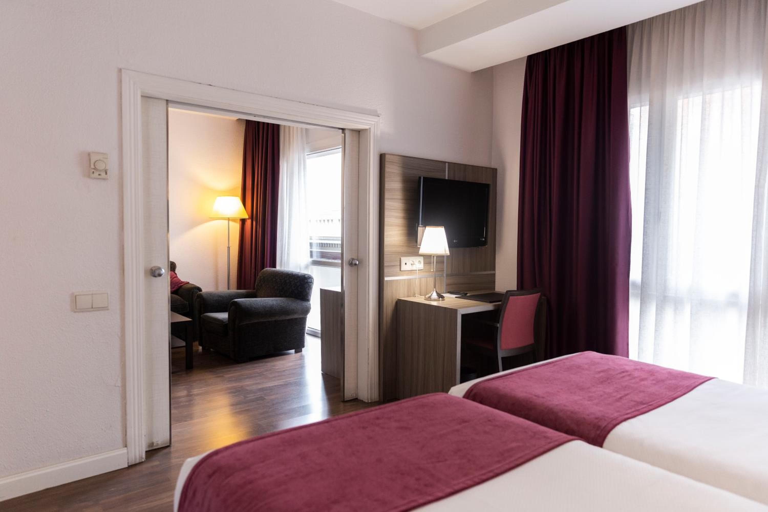 Hotel Serrano di Silken — 28