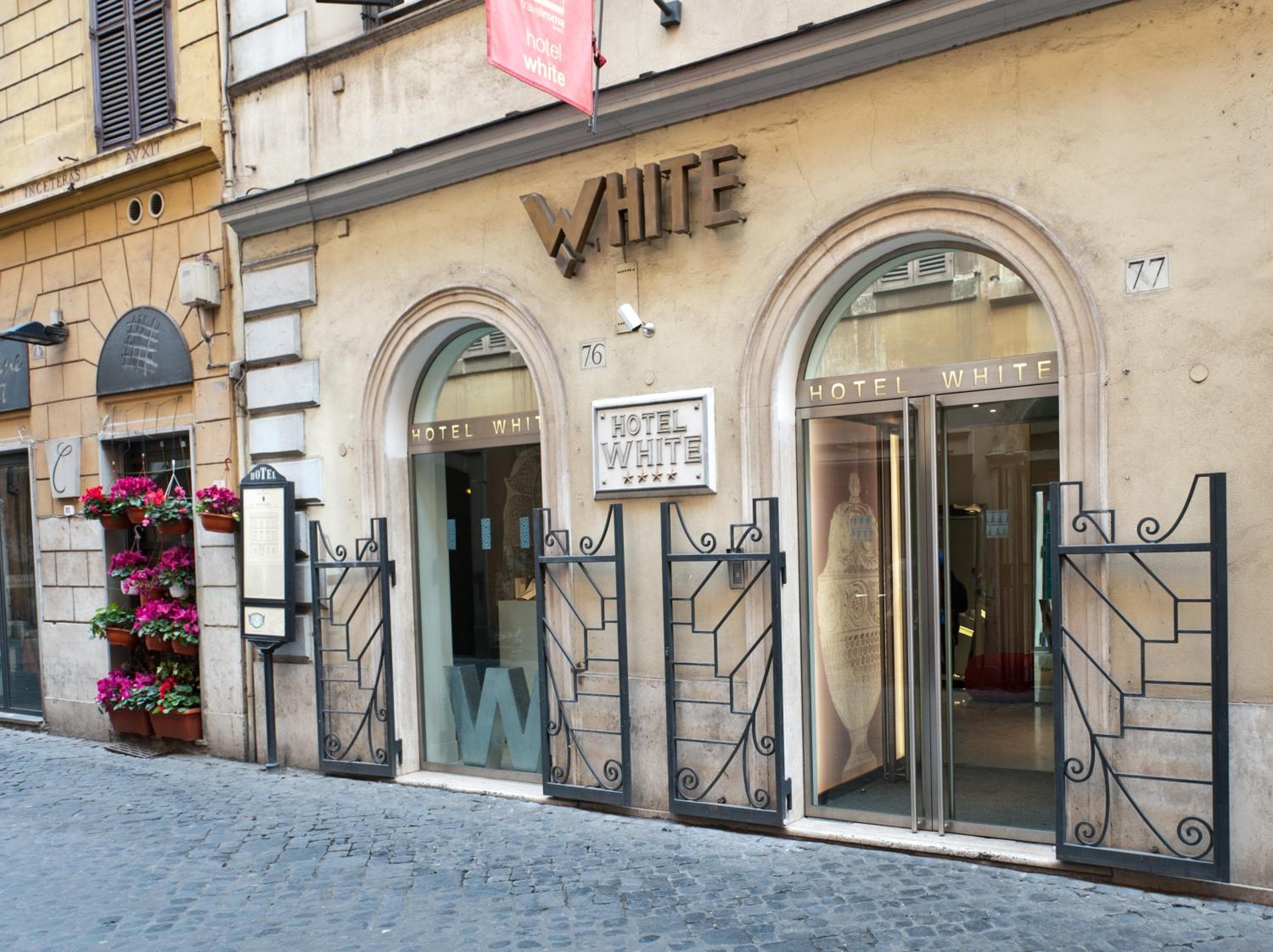 Albergo Bianco — 1