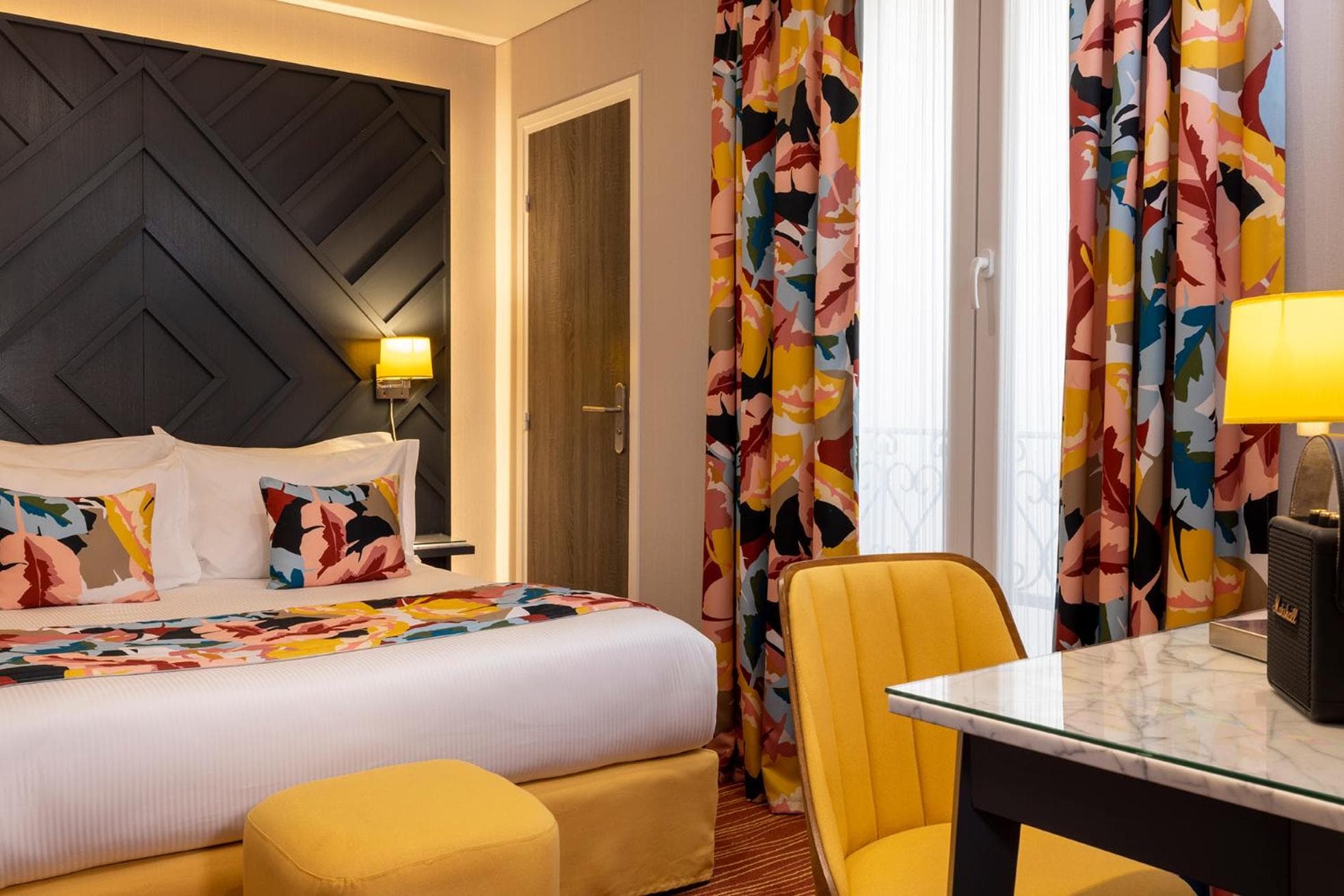 Hôtel des Arts Montmartre — 6