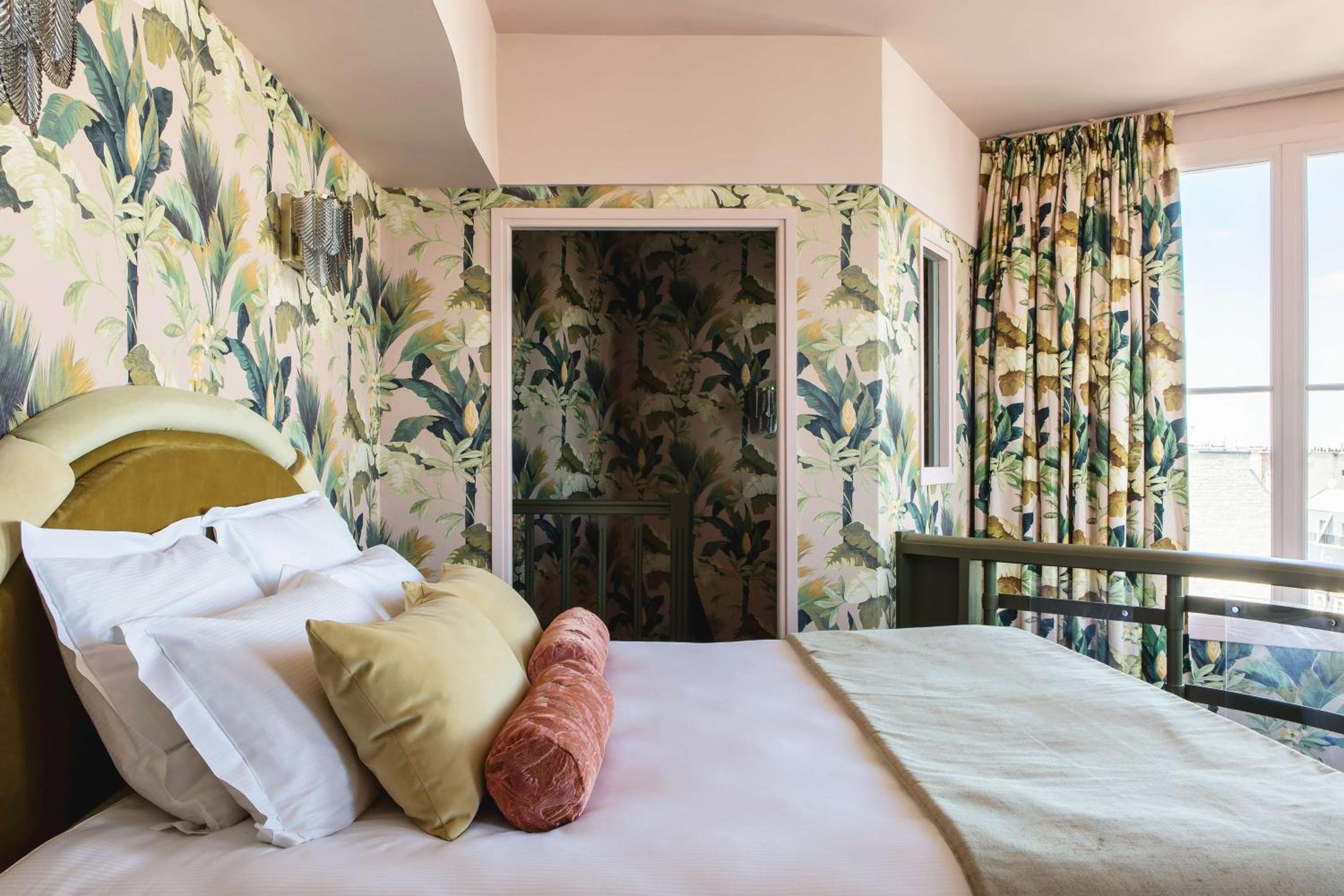 Albergo Mercedes — 12