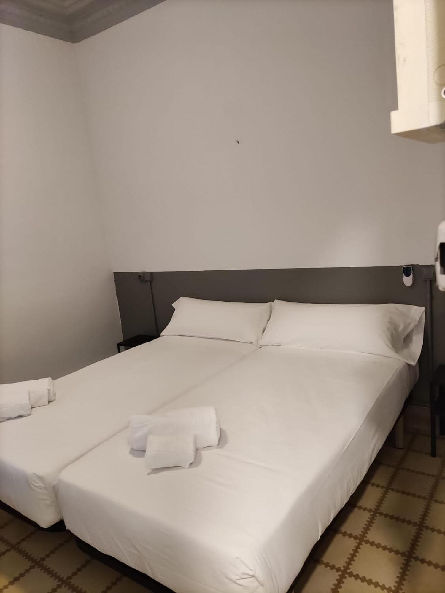 Hotel Monegal — 11