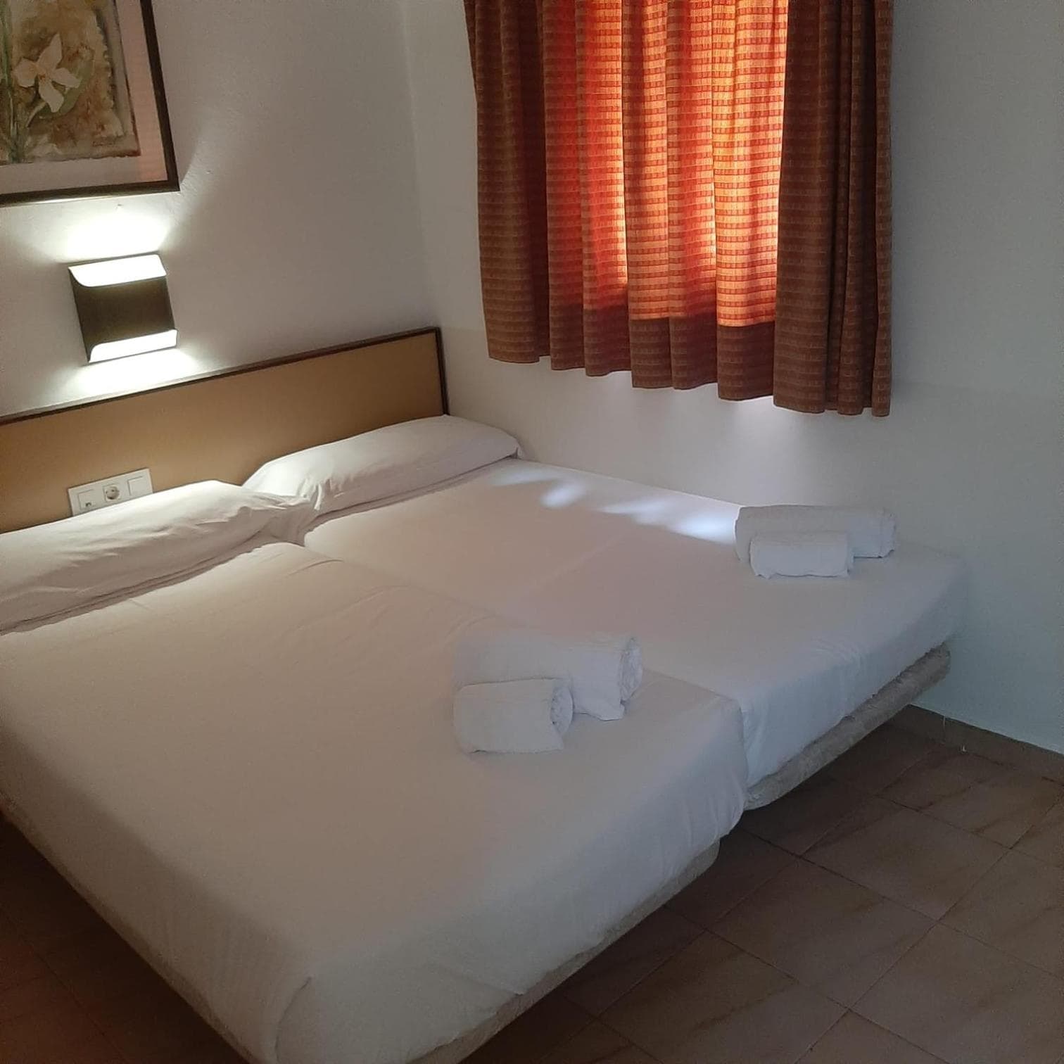 Hotel Monegal — 9