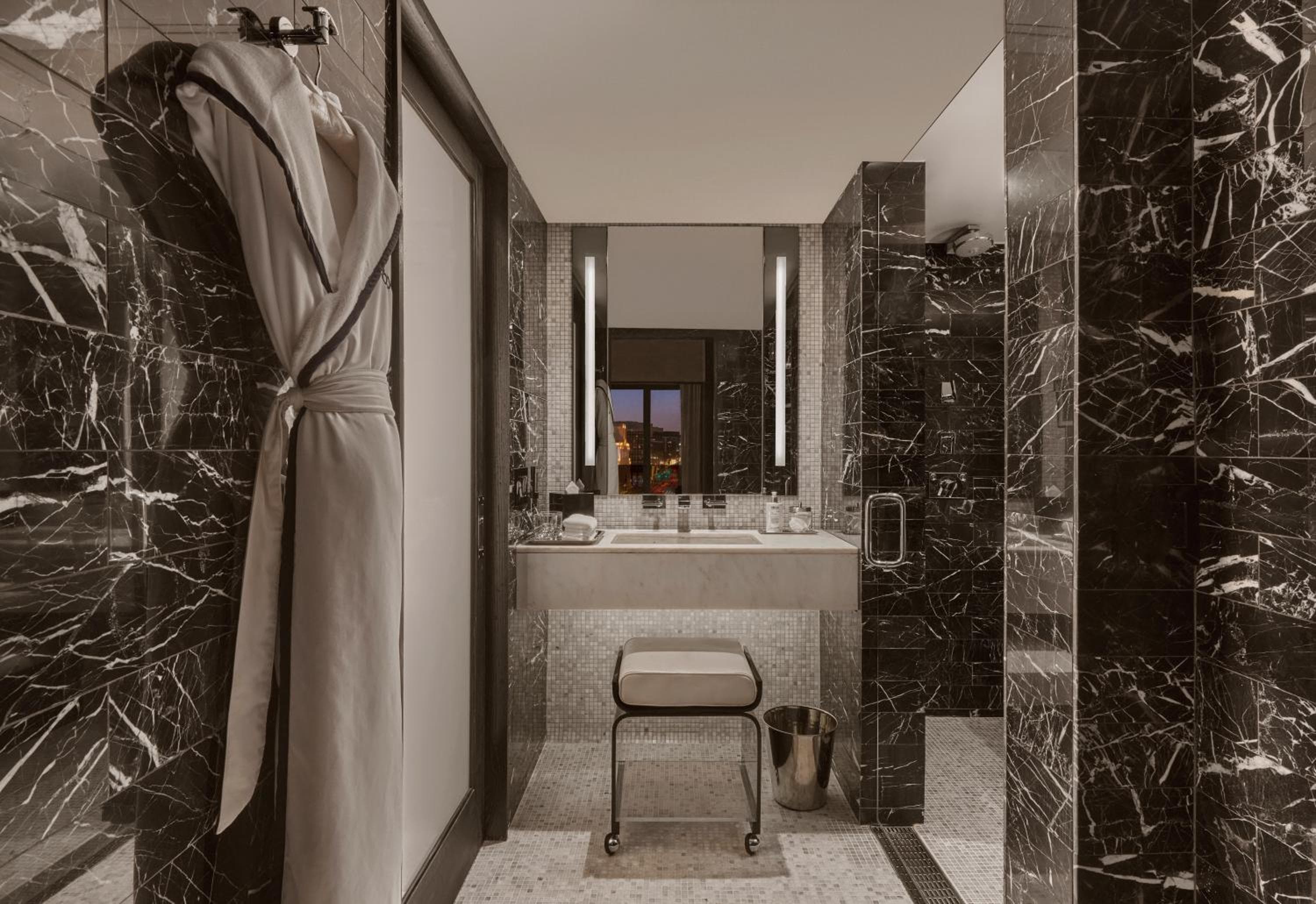 SIXTY Beverly Hills — 3