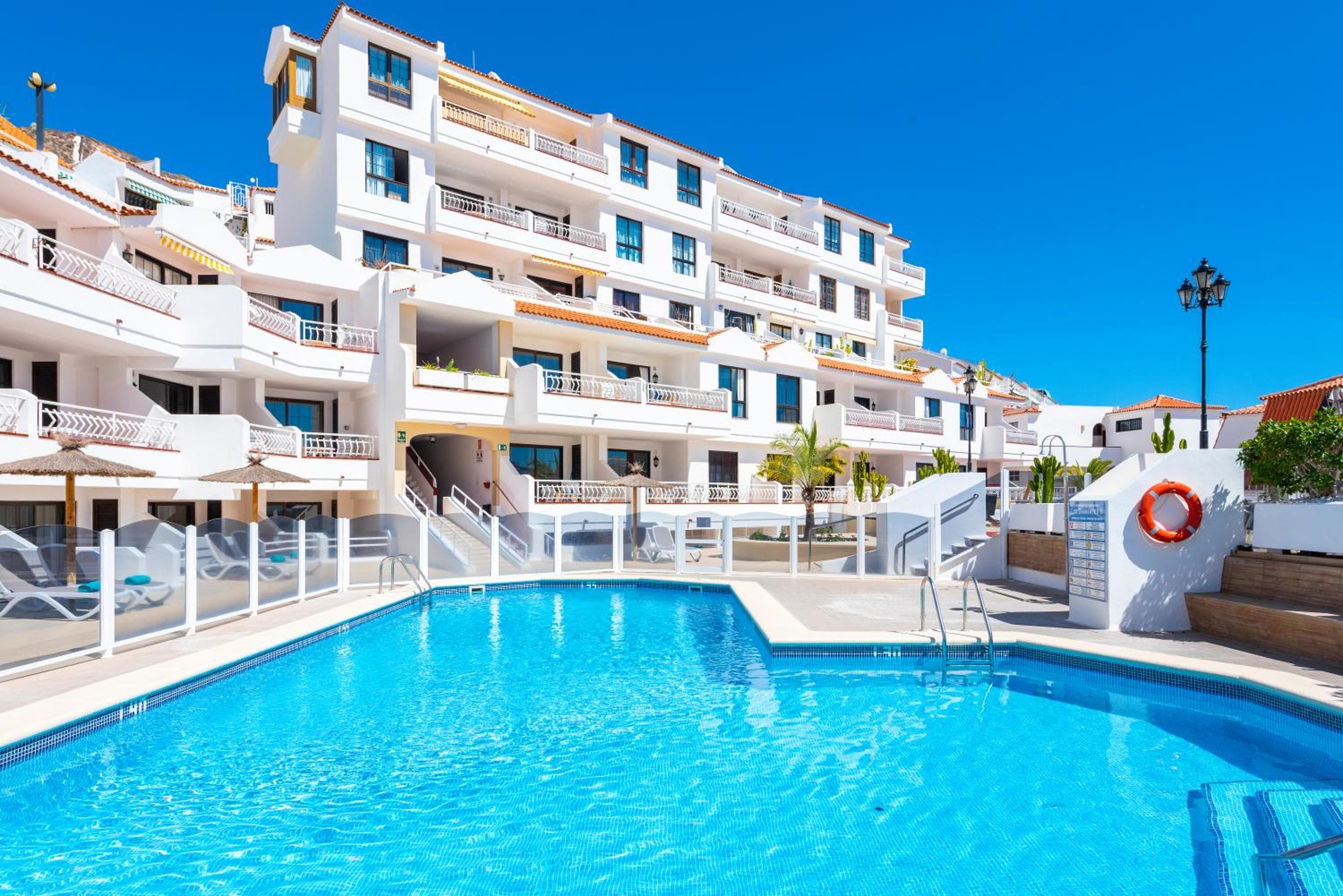 Club Tenerife Apartments — 3