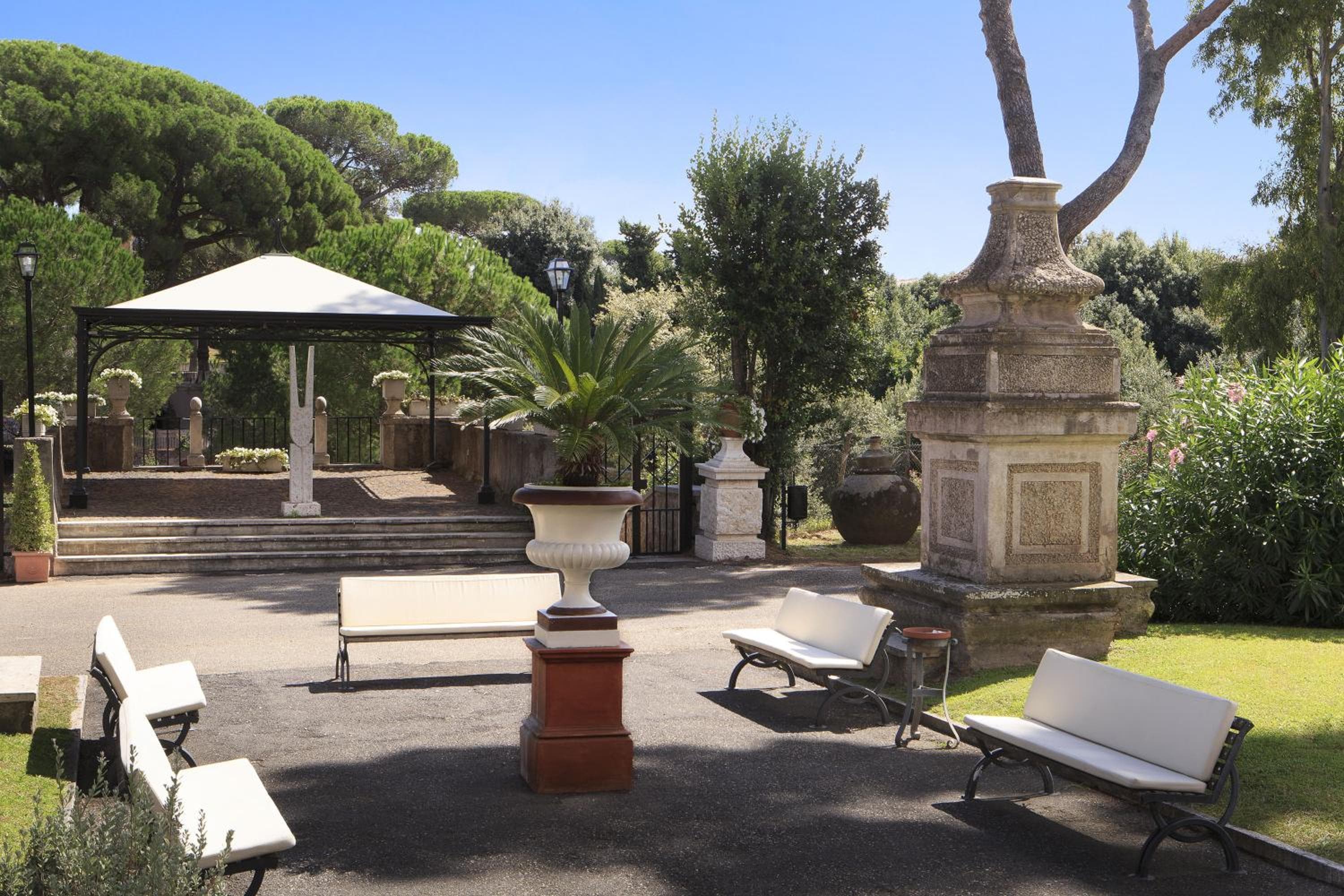 TH Roma - Carpegna Palace — 29