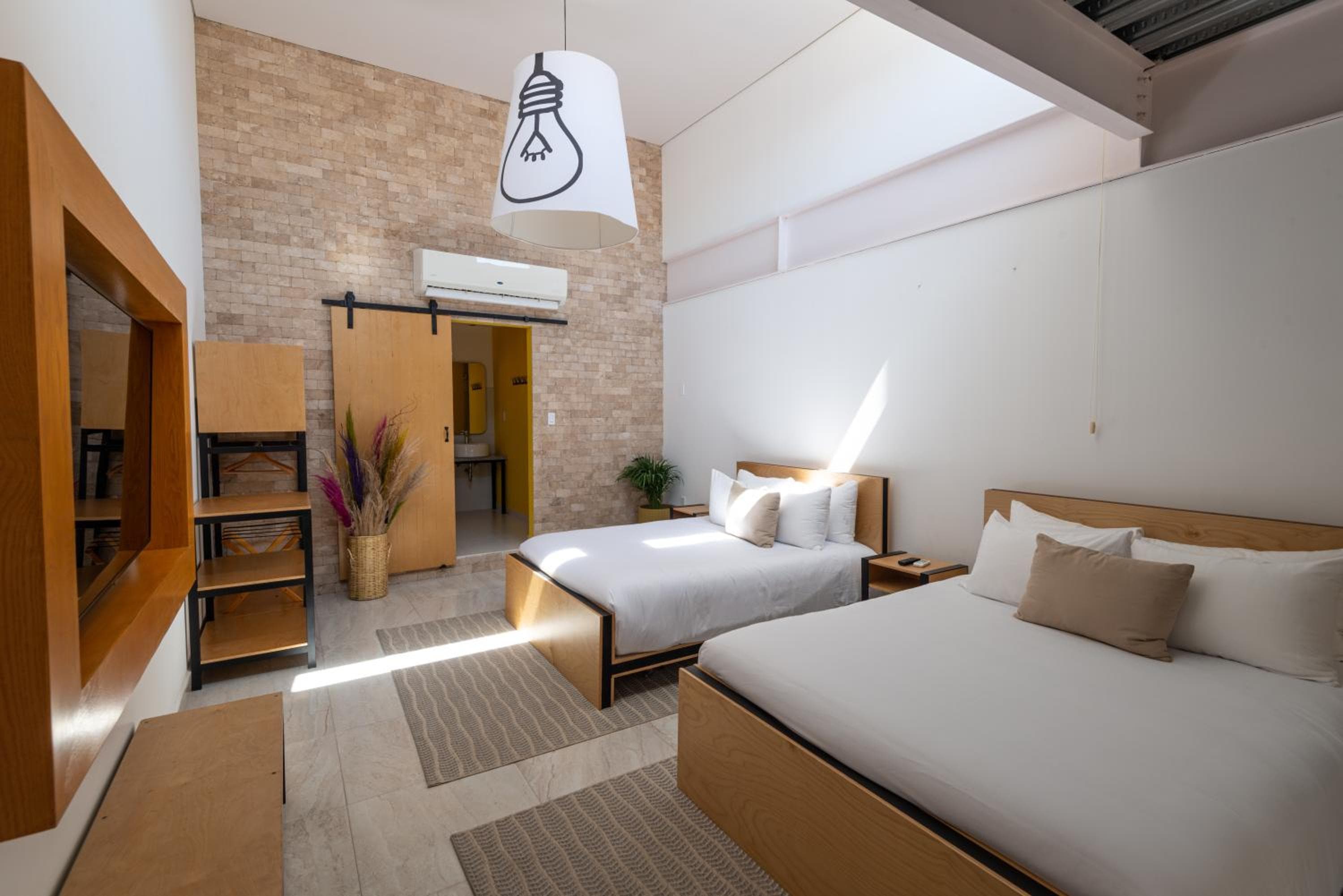 Mayan Monkey Los Cabos - Social Hostel — 5