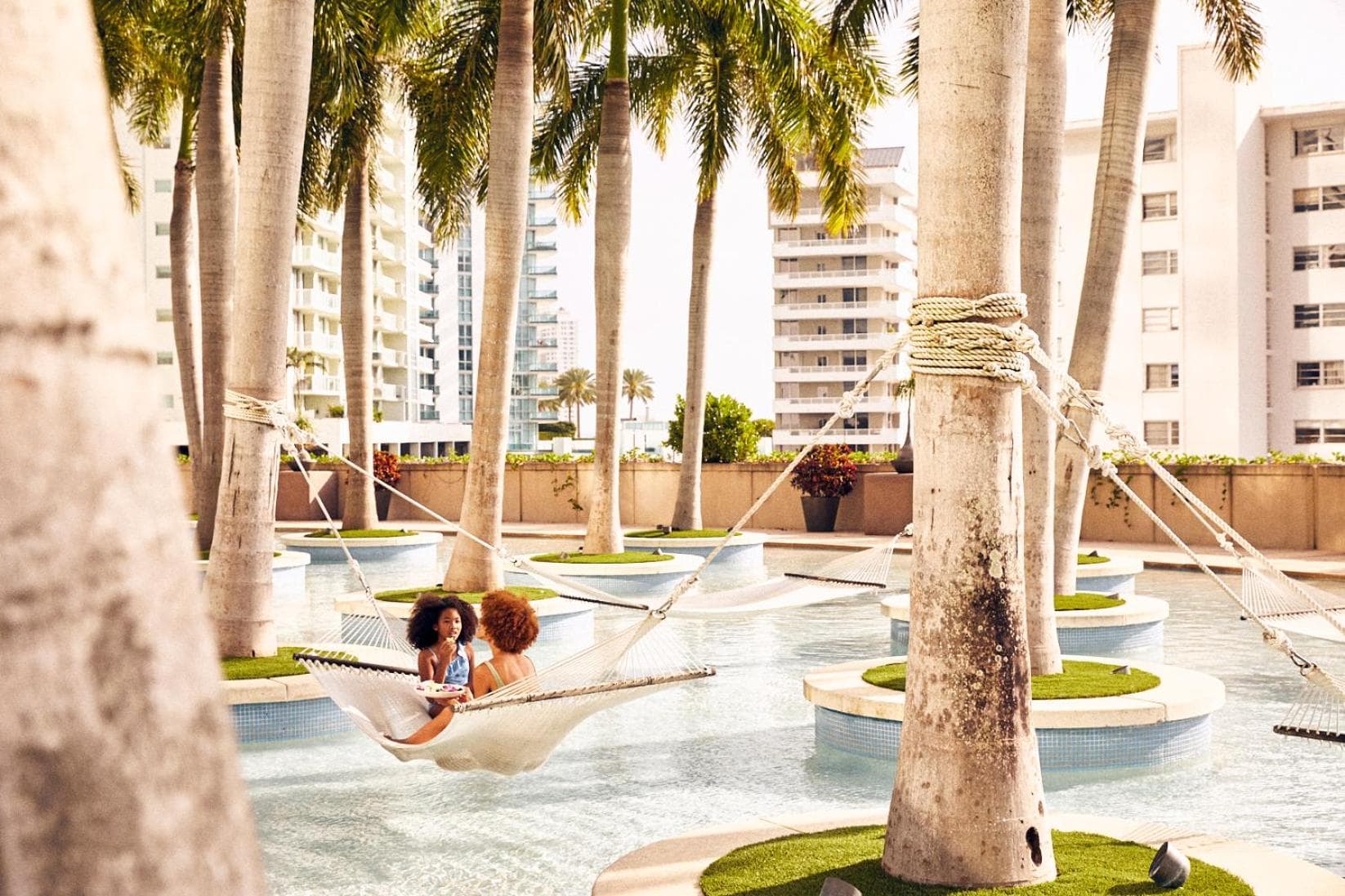 Hotel Four Seasons Miami — 7