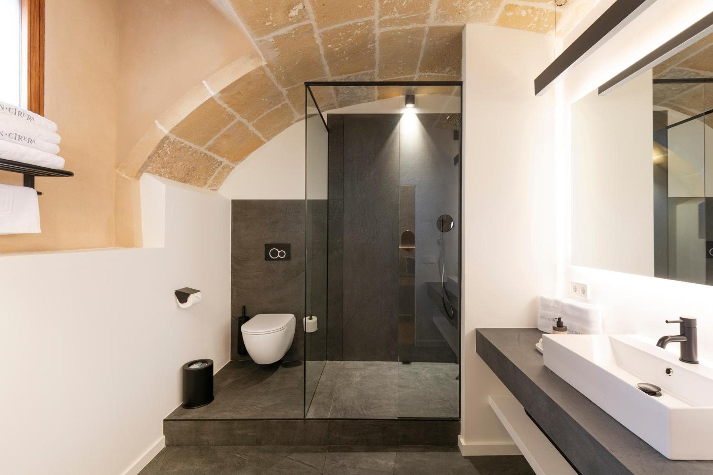 Hotel Can Cirera — 21