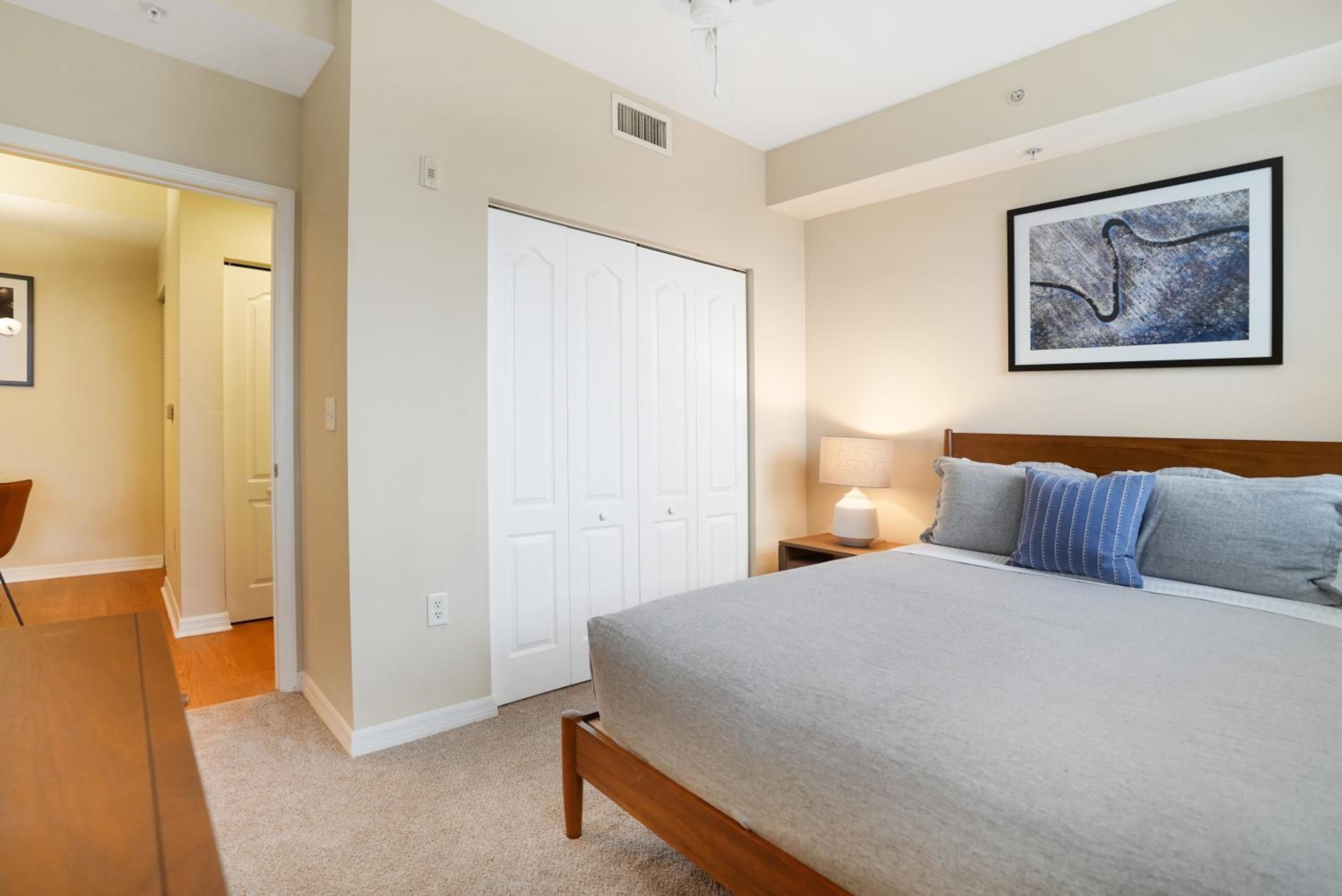 Dharma Home Suites South Miami en Red Road Commons — 25