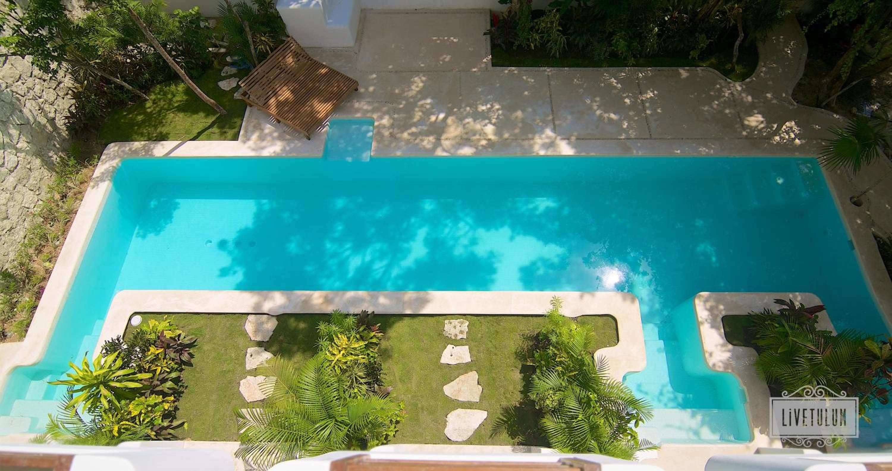LiveTulum — 21