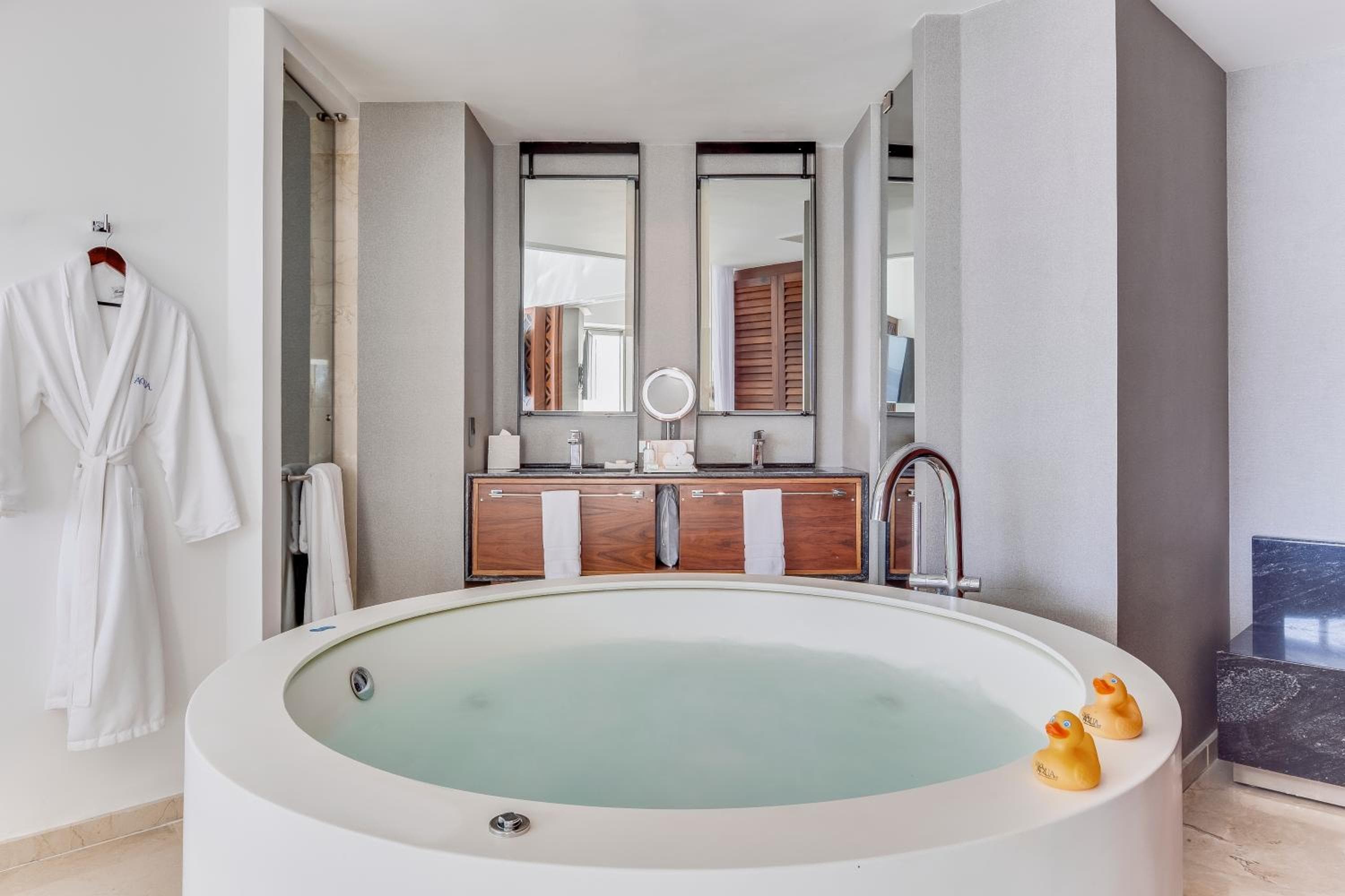 Live Aqua Cancun - Adults Only - All-Inclusive hotel, Boulevard Kukulcan12.5 km, Cancún, Mexico — photo 189