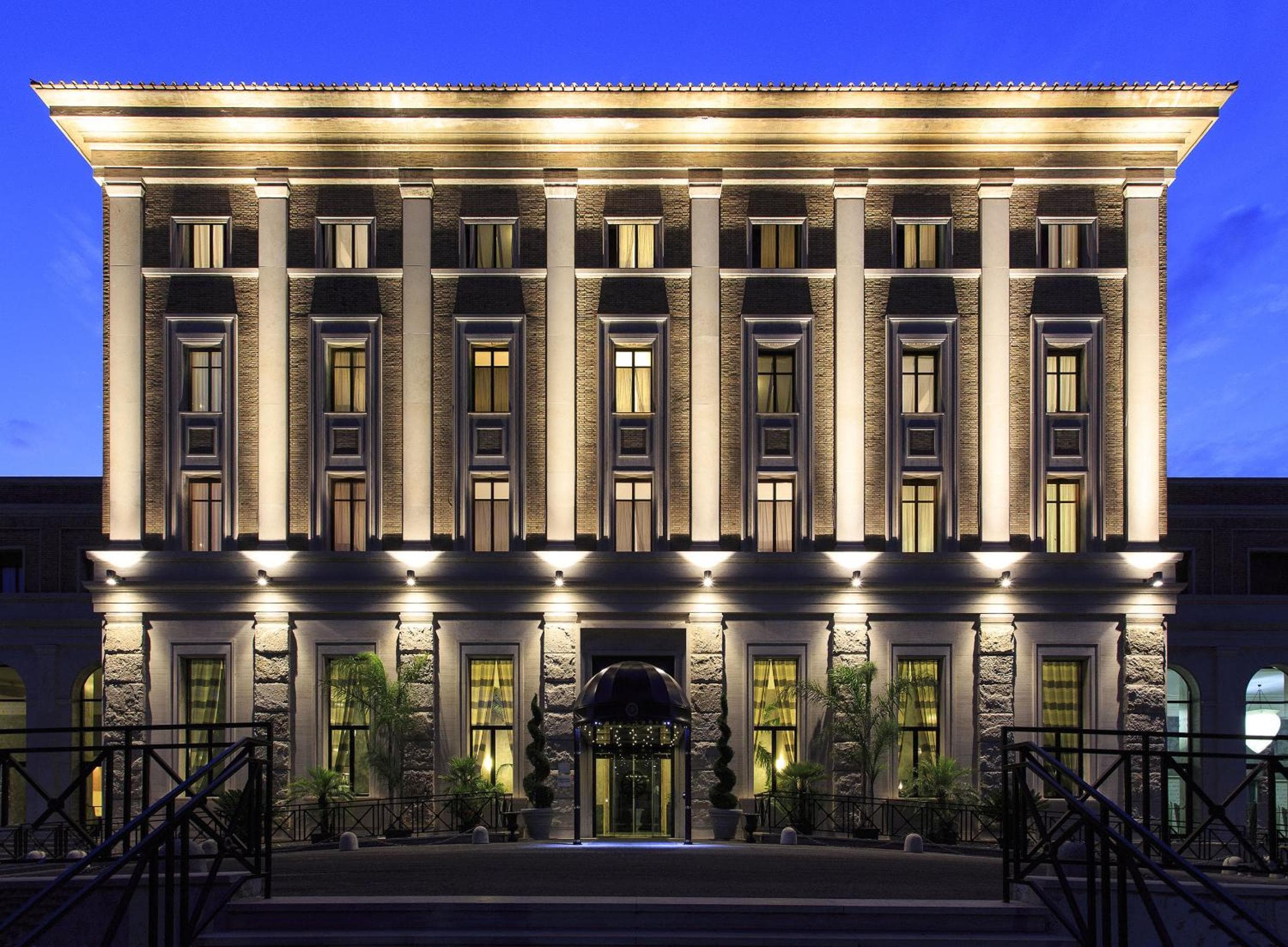 TH Roma - Carpegna Palace — 1