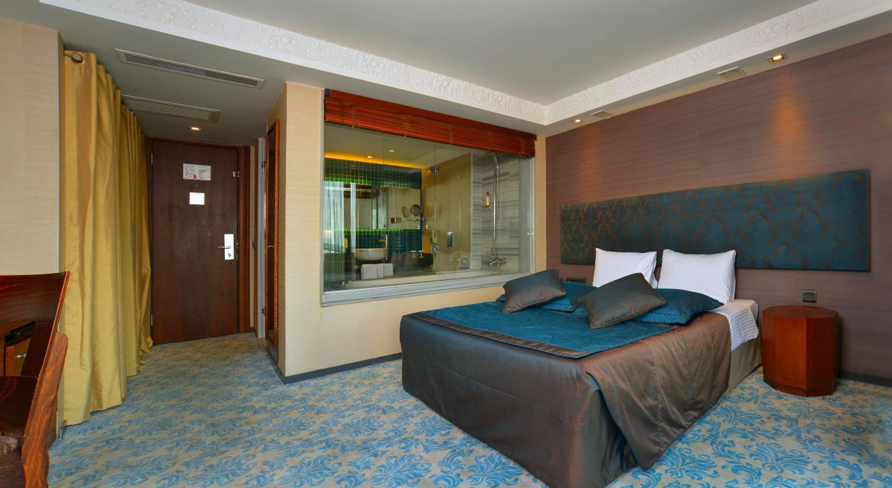 Pera Tulip Hotel — 15