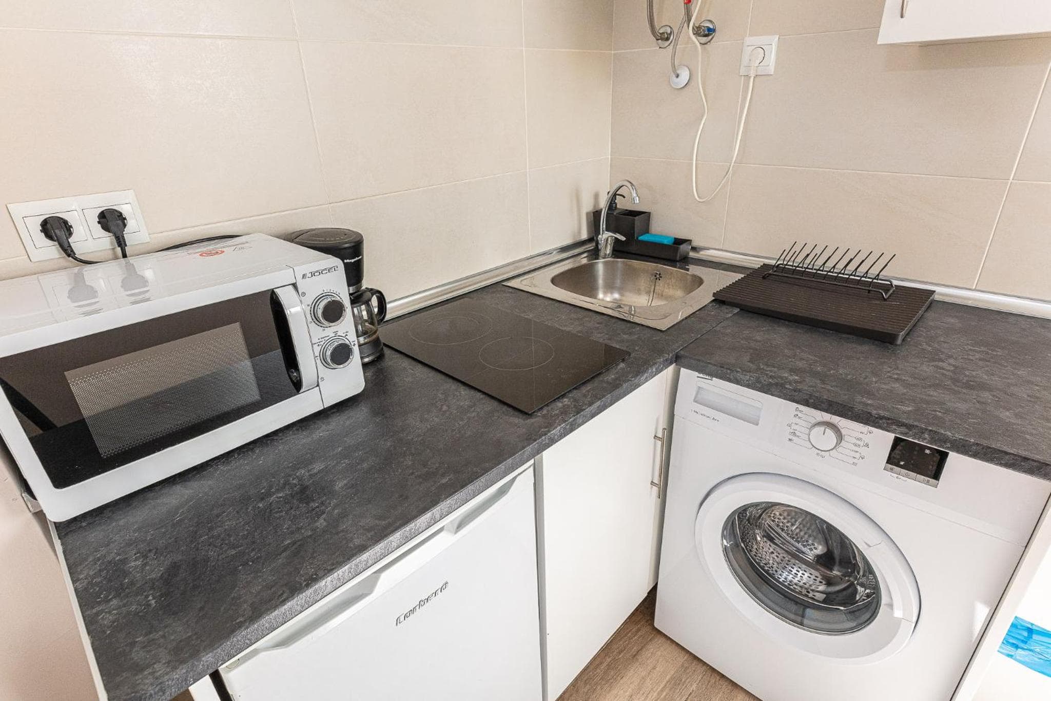 Apartamentos Lola Beach — 28