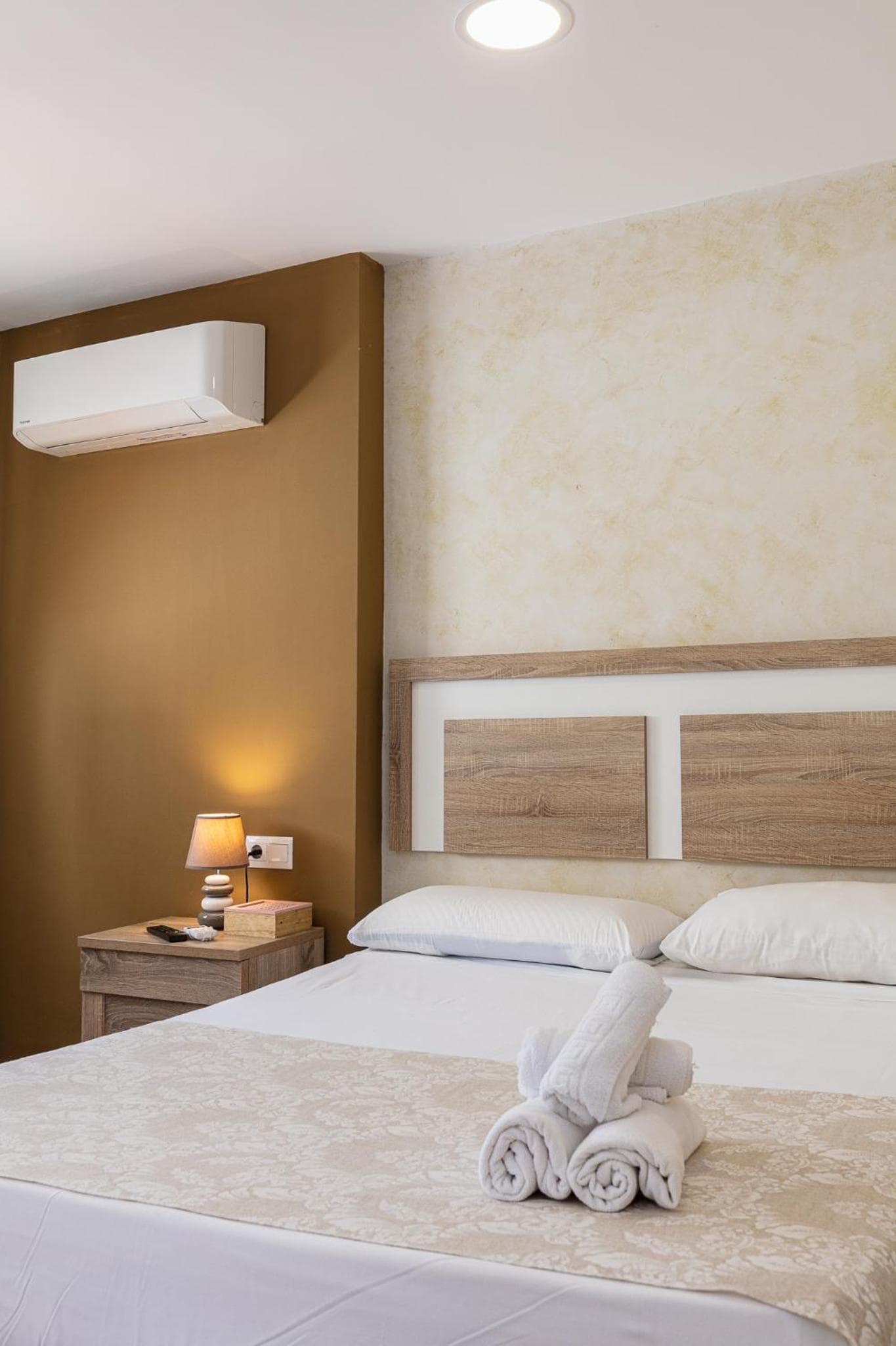 Apartamentos Lola Beach — 20