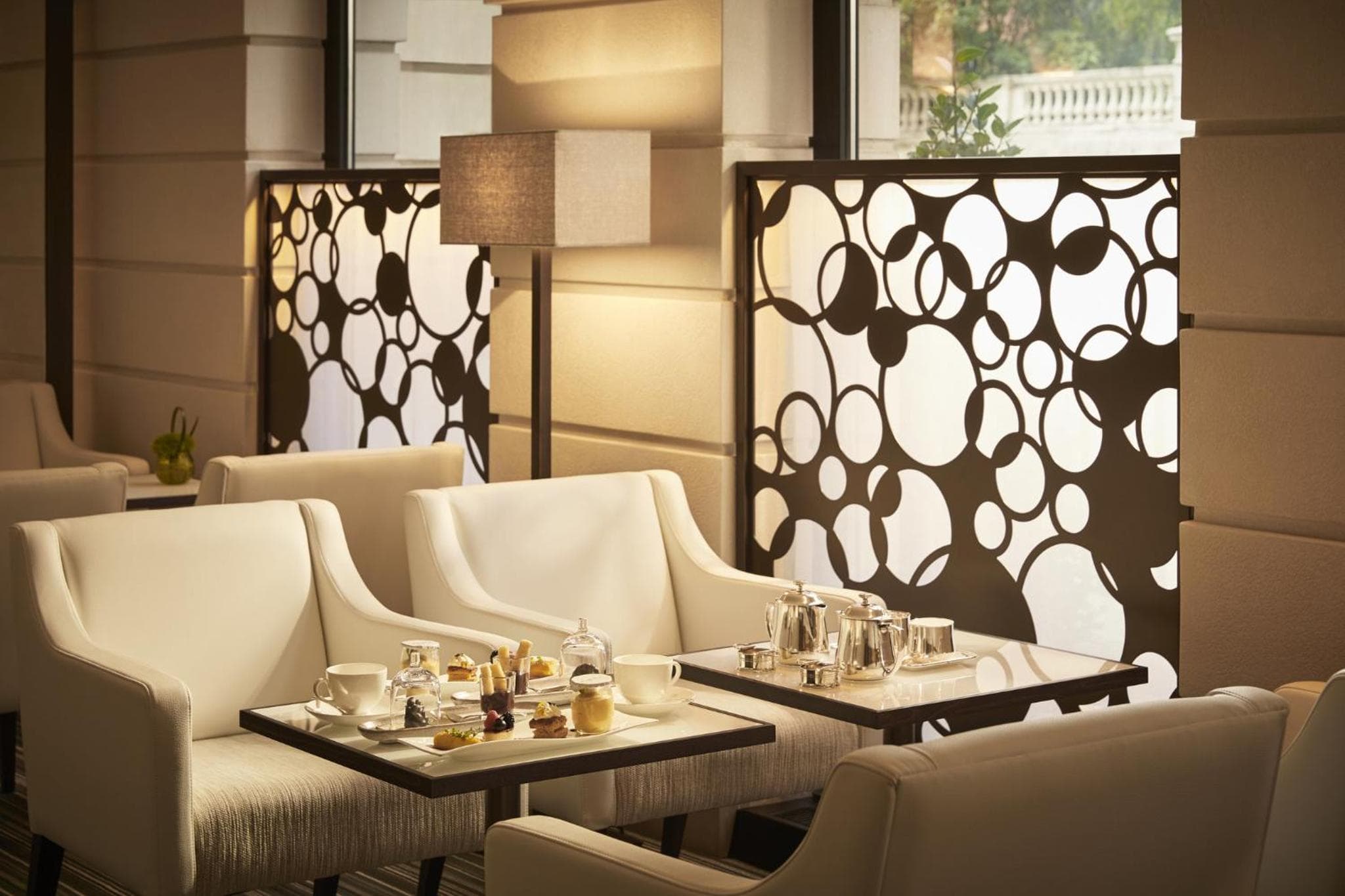 COMO The Halkin — 18