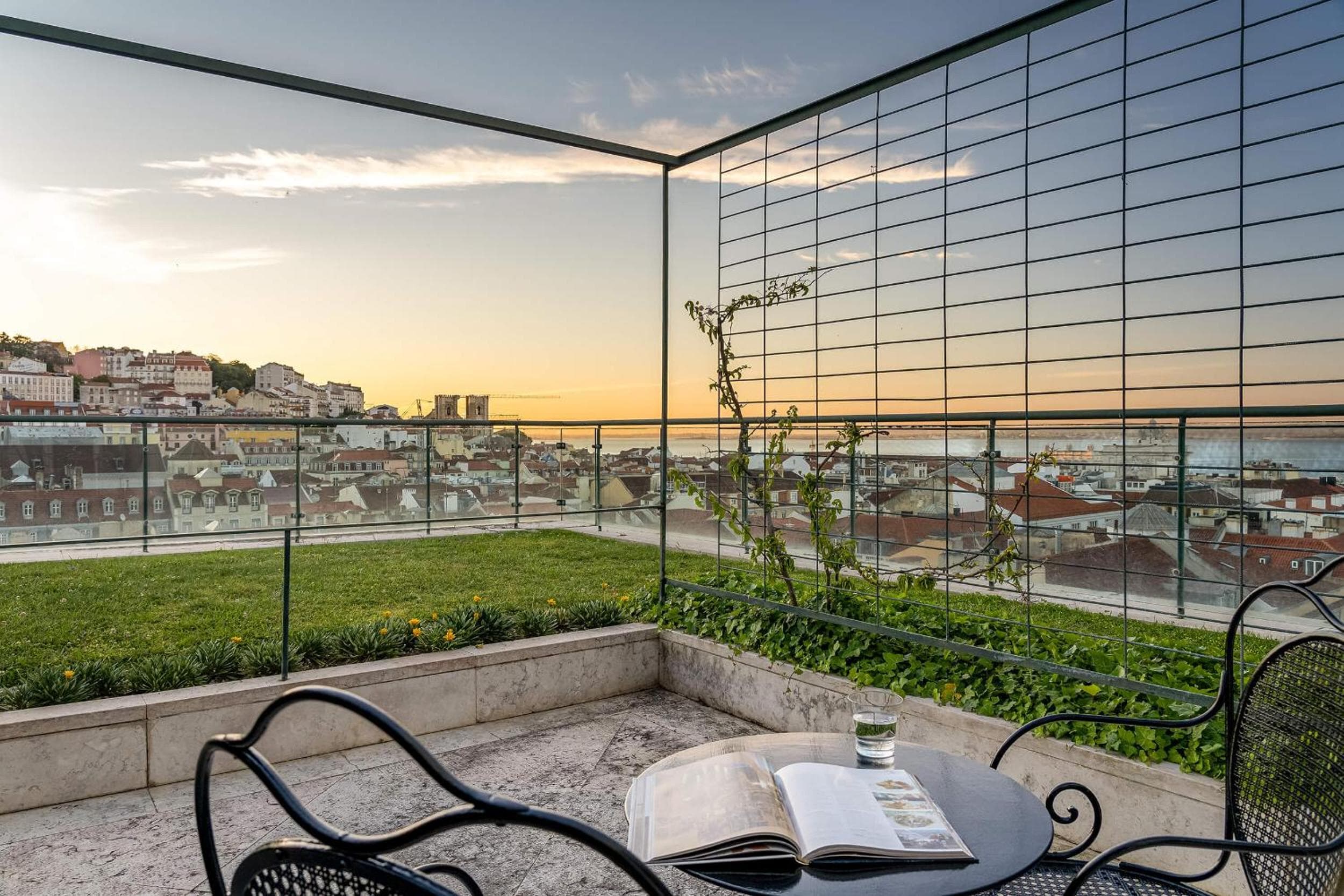 Hotel do Chiado — 30