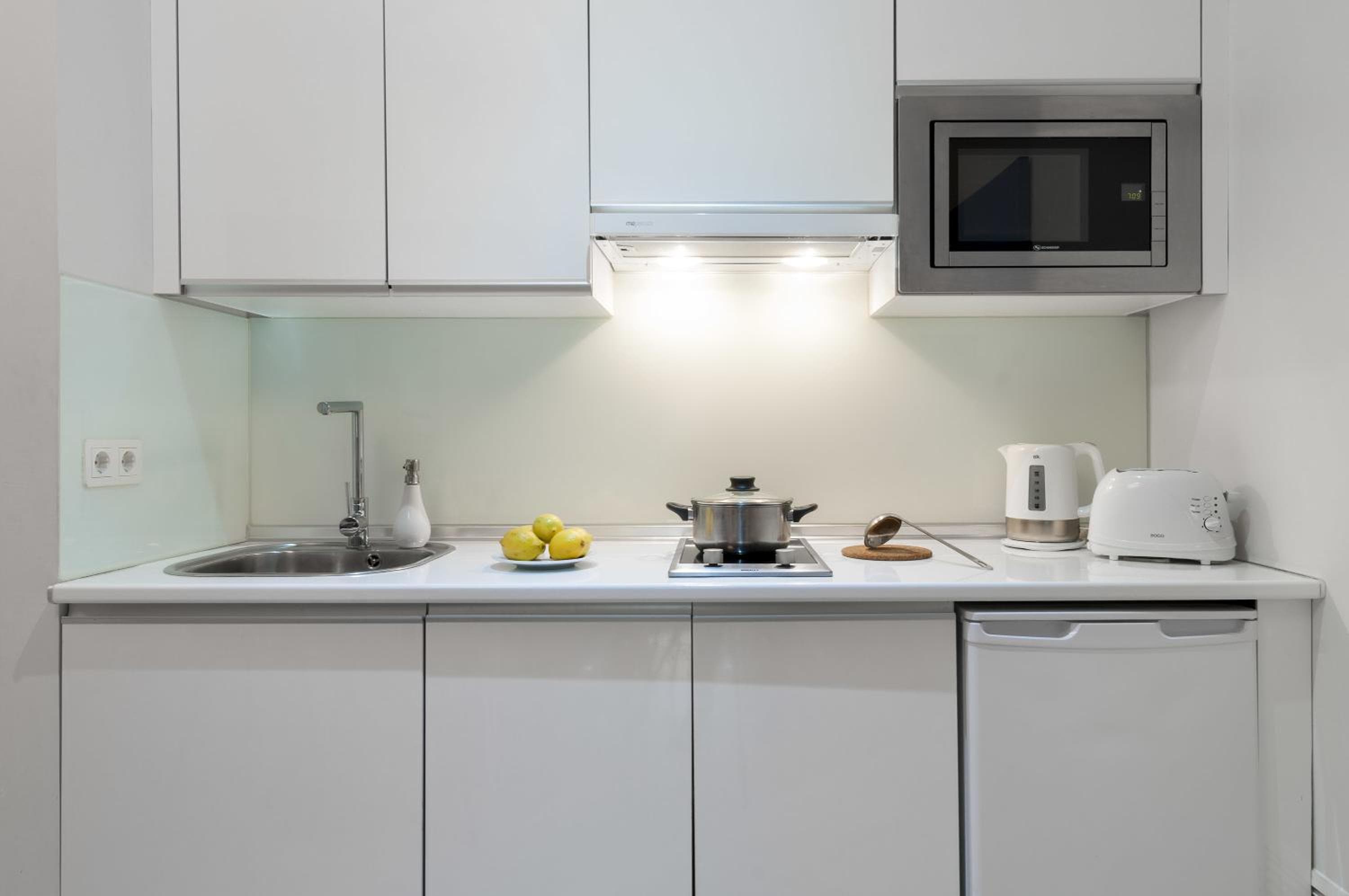 Suites Sevilla Plaza — 28
