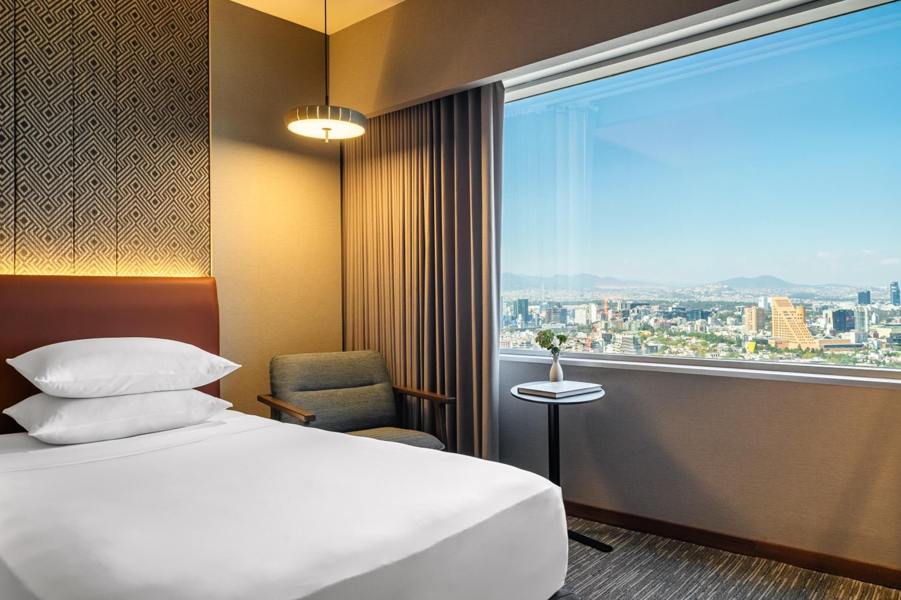 Hyatt Regency Mexico City — 17