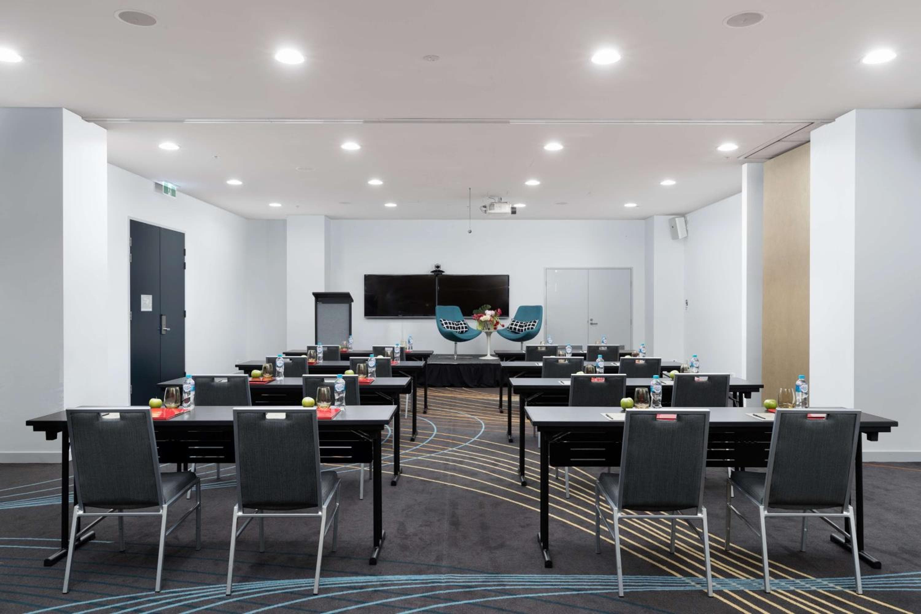 Rydges Sydney Airport Hotel hotel, 8 Arrivals Court, Sydney International Airport, Australia — photo 66