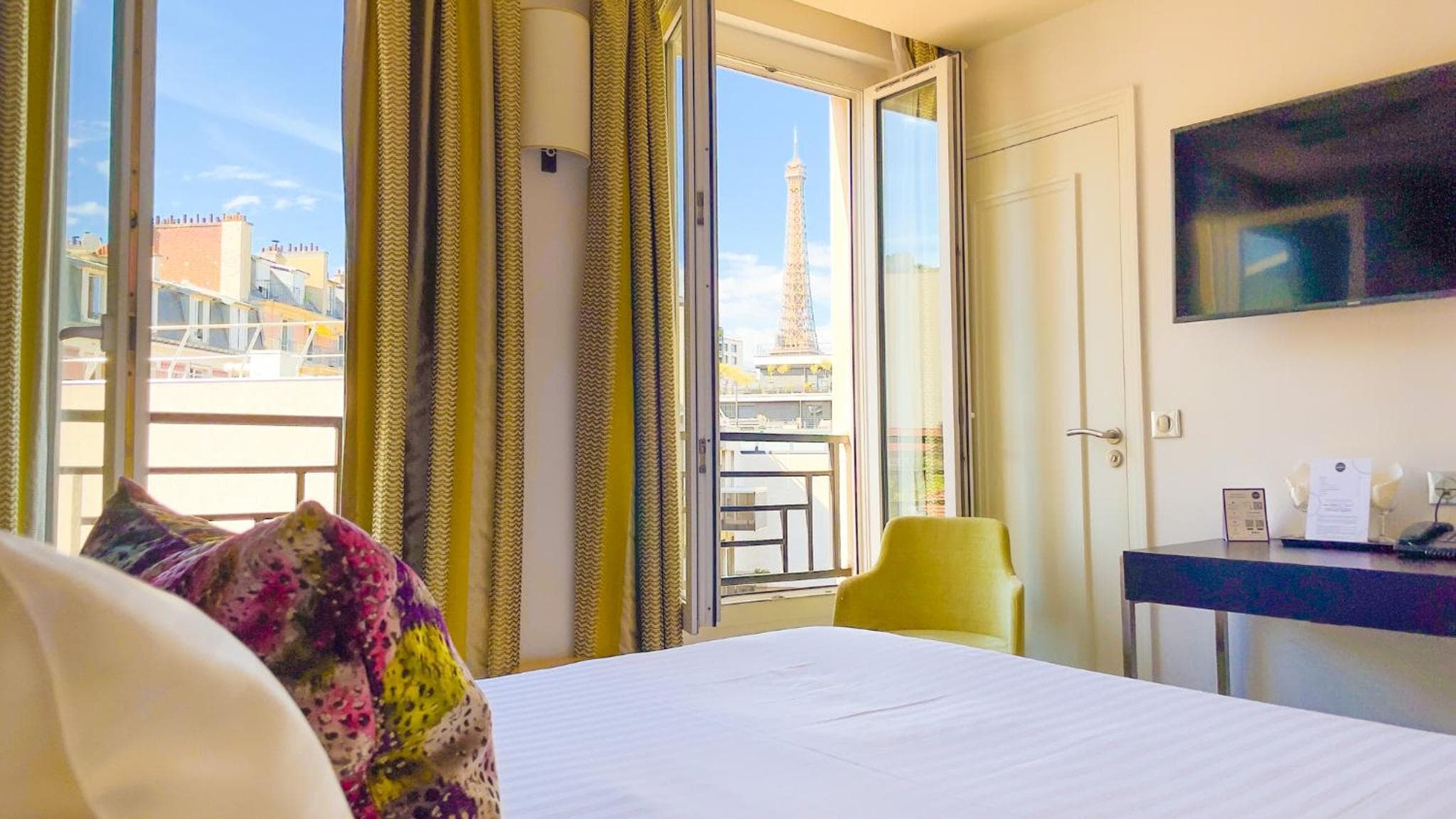 Hôtel Gustave — 10
