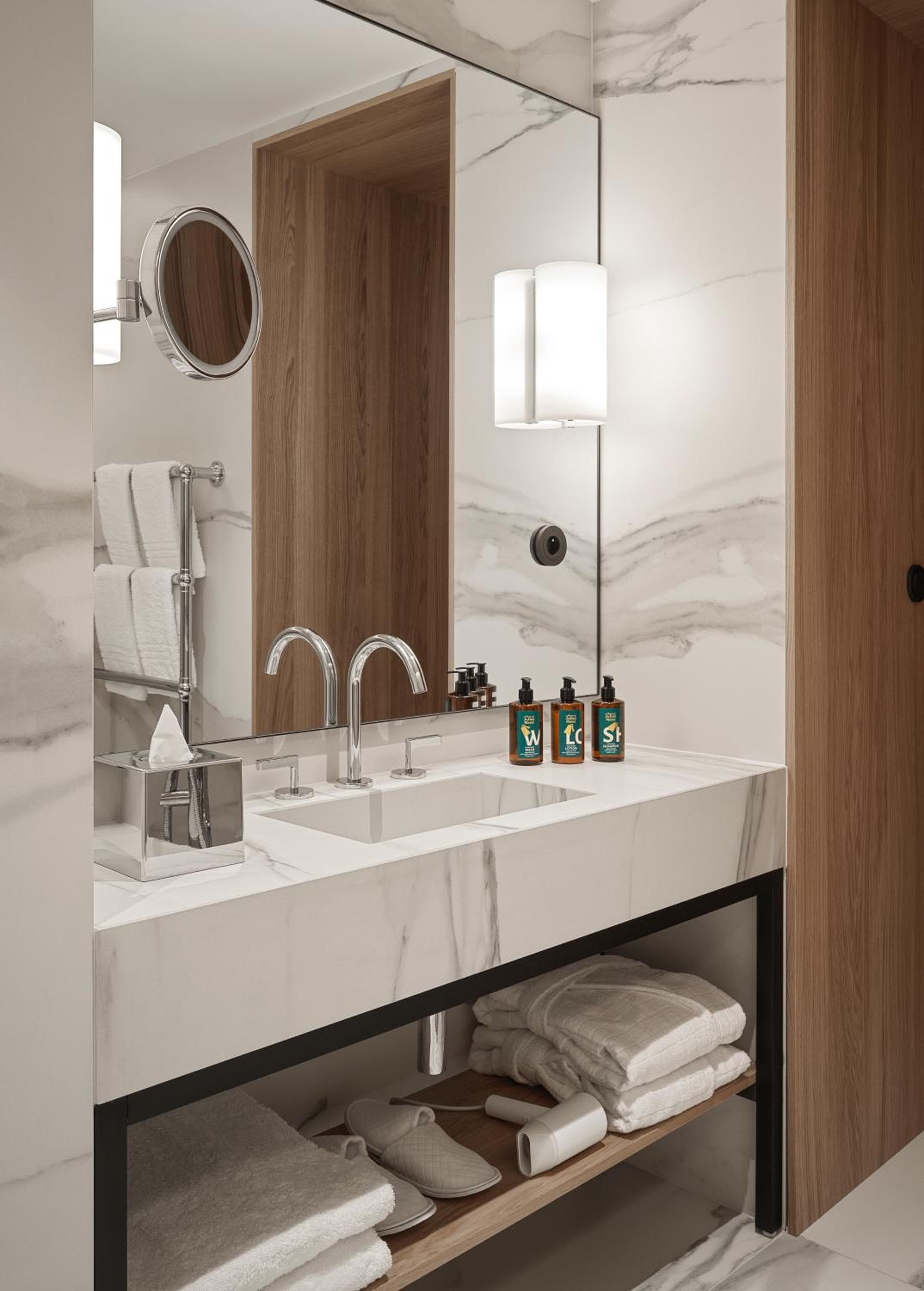 The Julius Prague hotel, 3 Senovážné náměstí, Prague, Czech Republic — photo 45