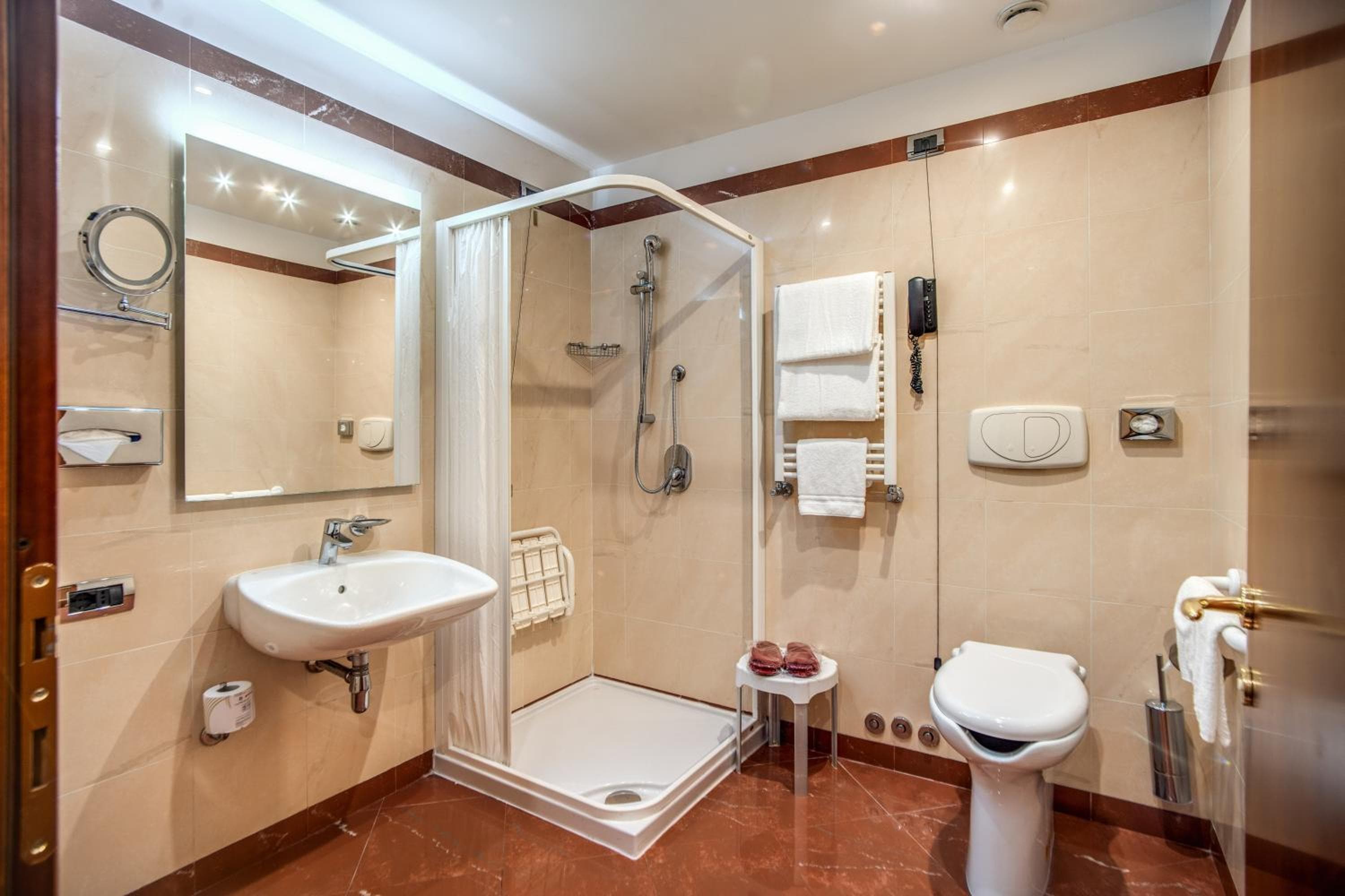 Hotel Diocleciano — 13