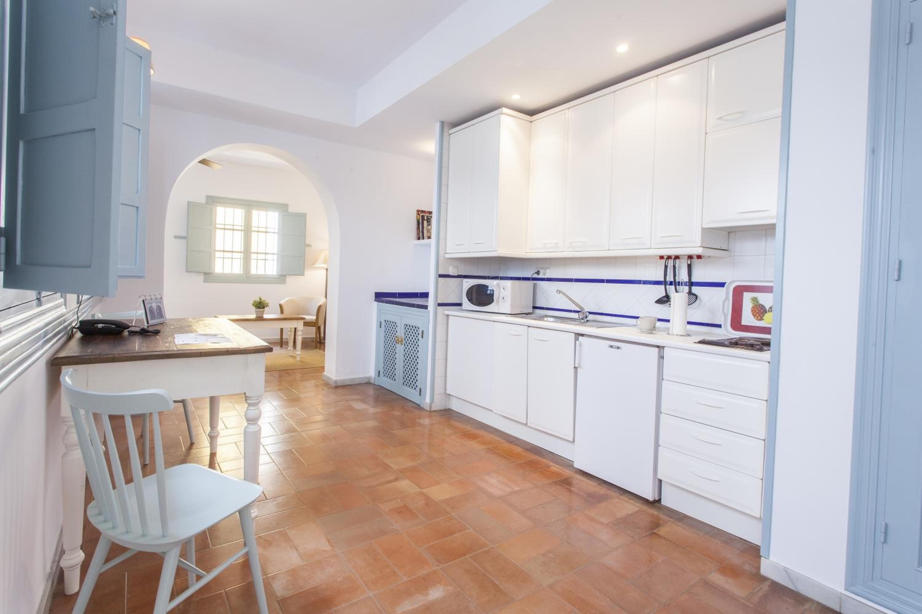 Apartamentos Suites Santa Cruz — 21