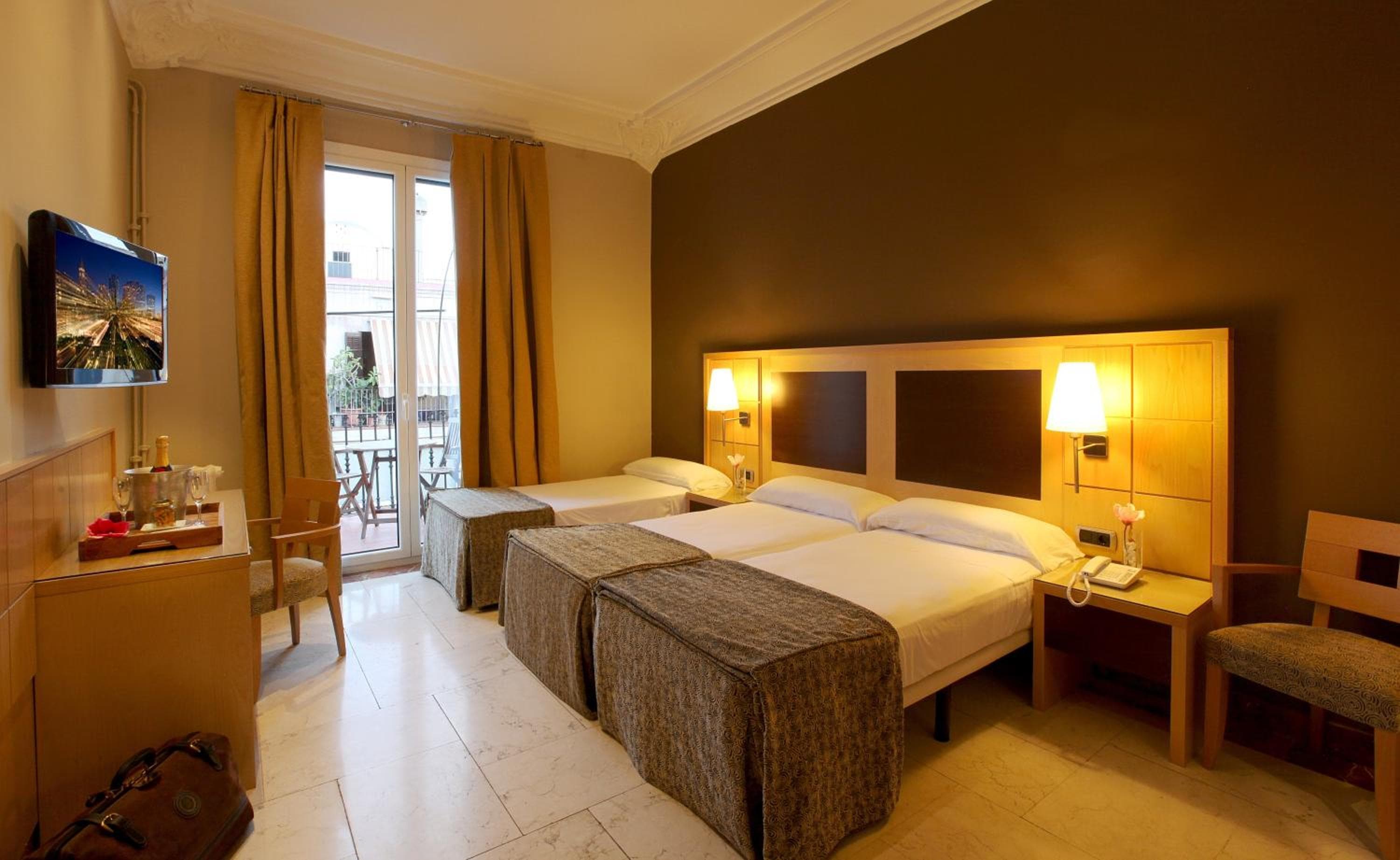 Hotel Nouvel — 5