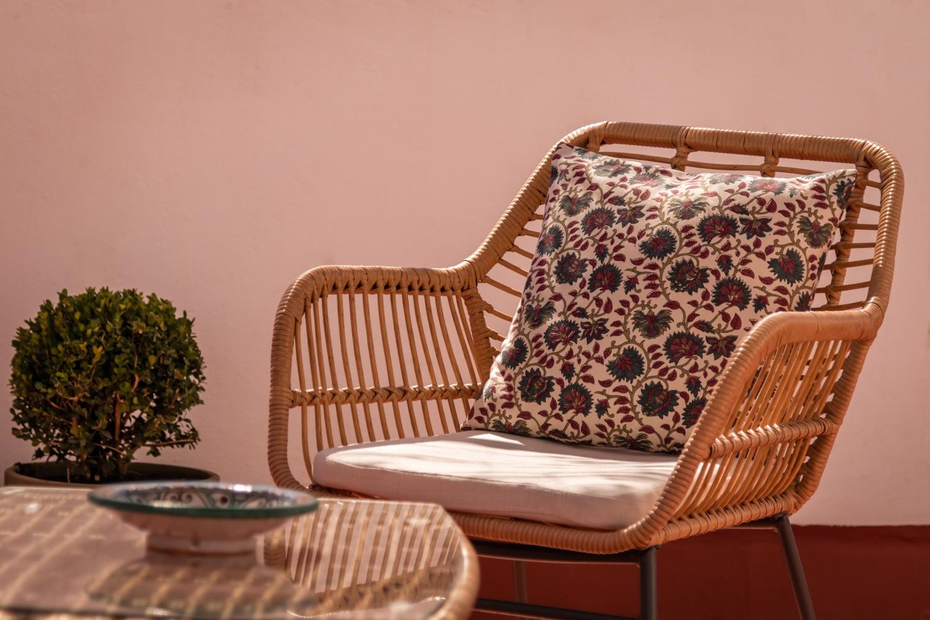BYPILLOW Abril — 18