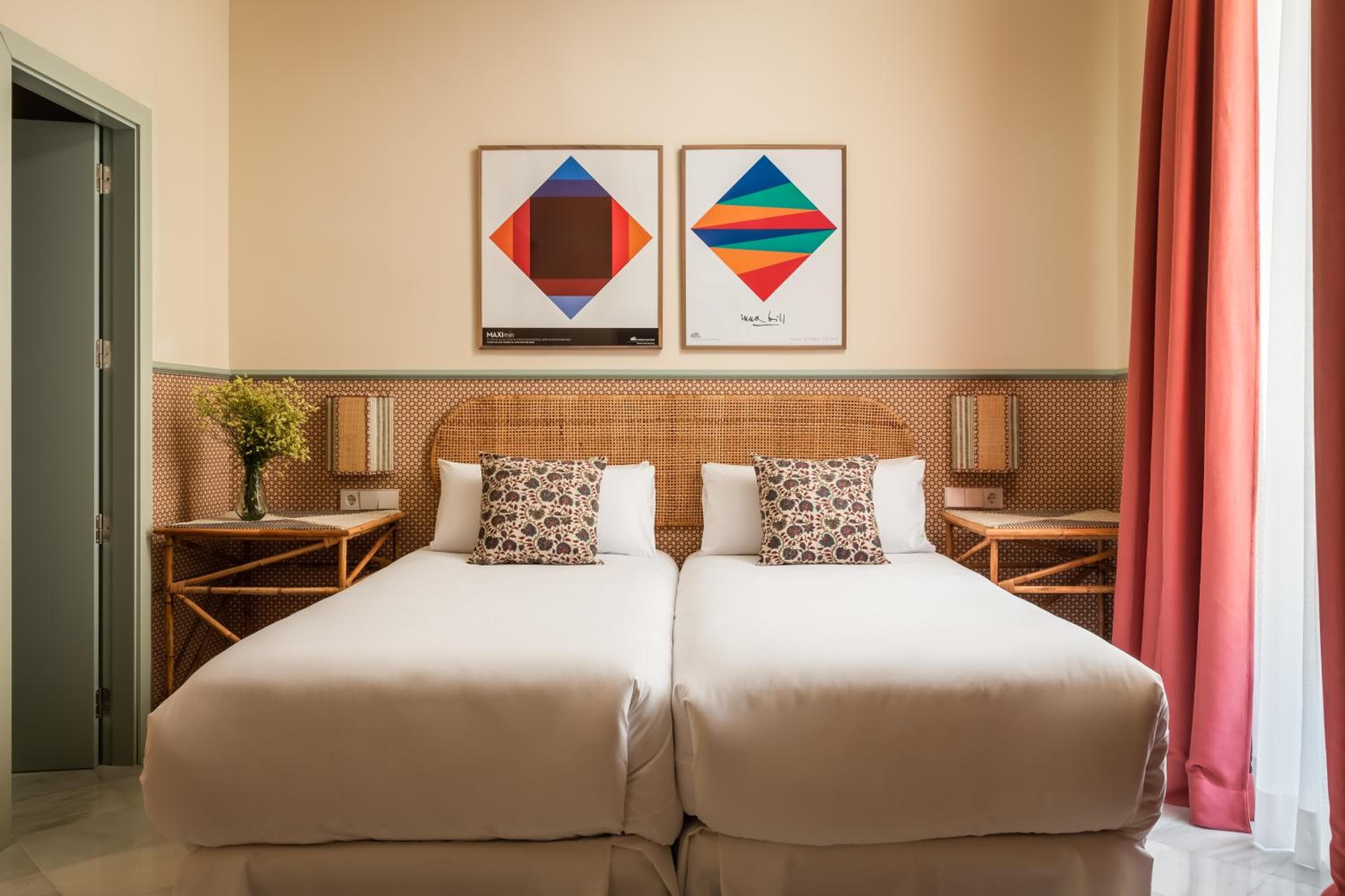 BYPILLOW April — 14