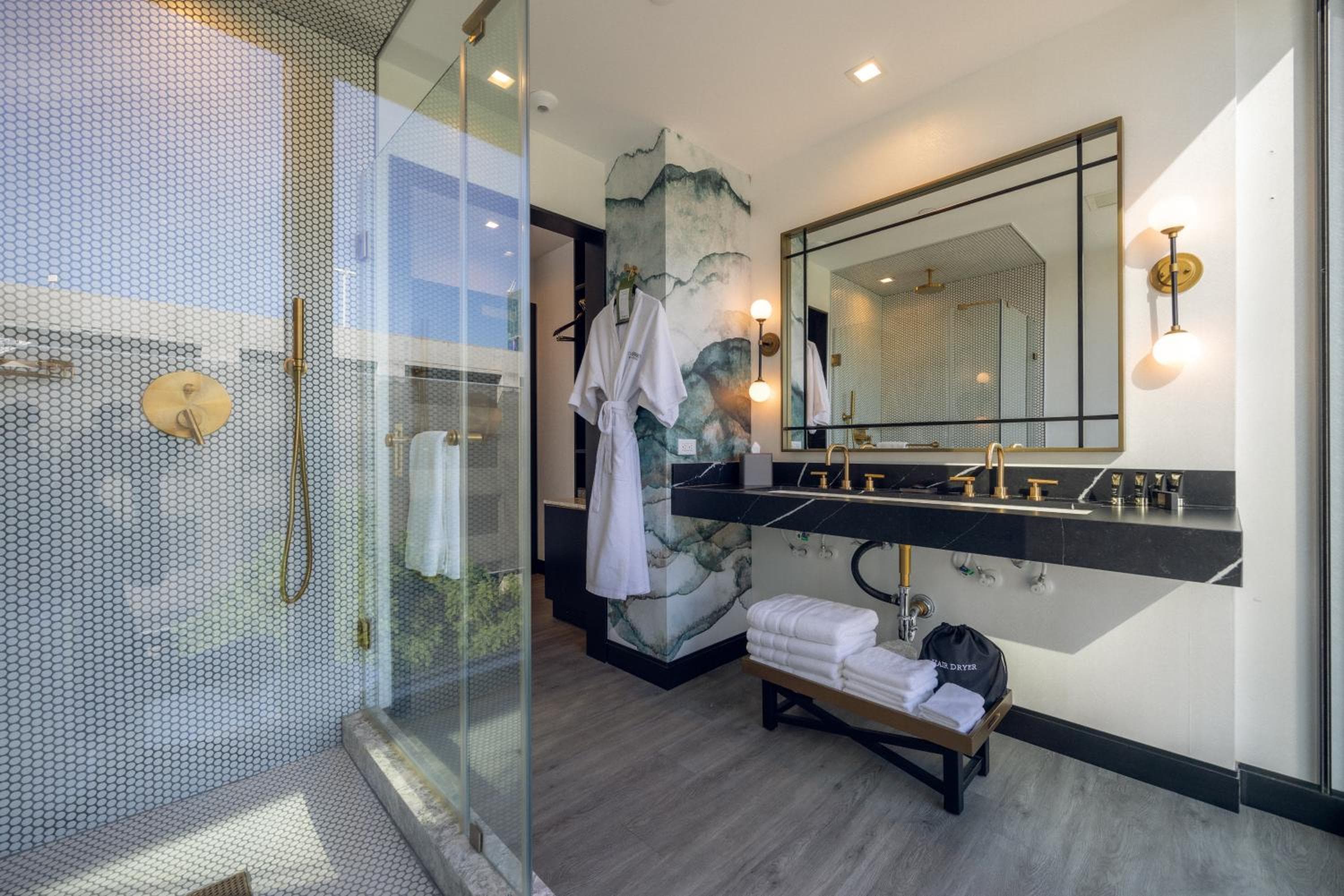 Das Godfrey Hotel Hollywood — 29