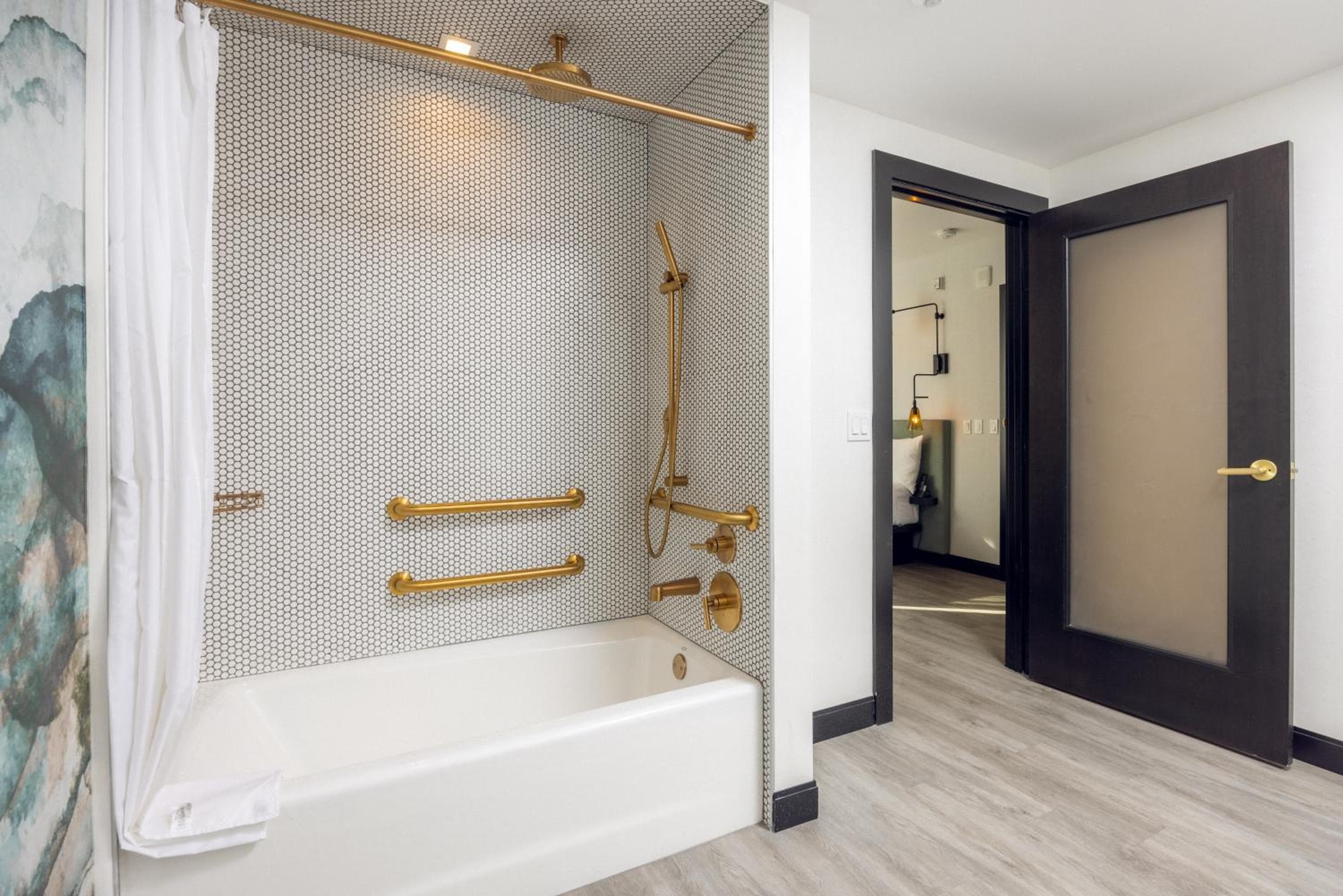 Das Godfrey Hotel Hollywood — 28