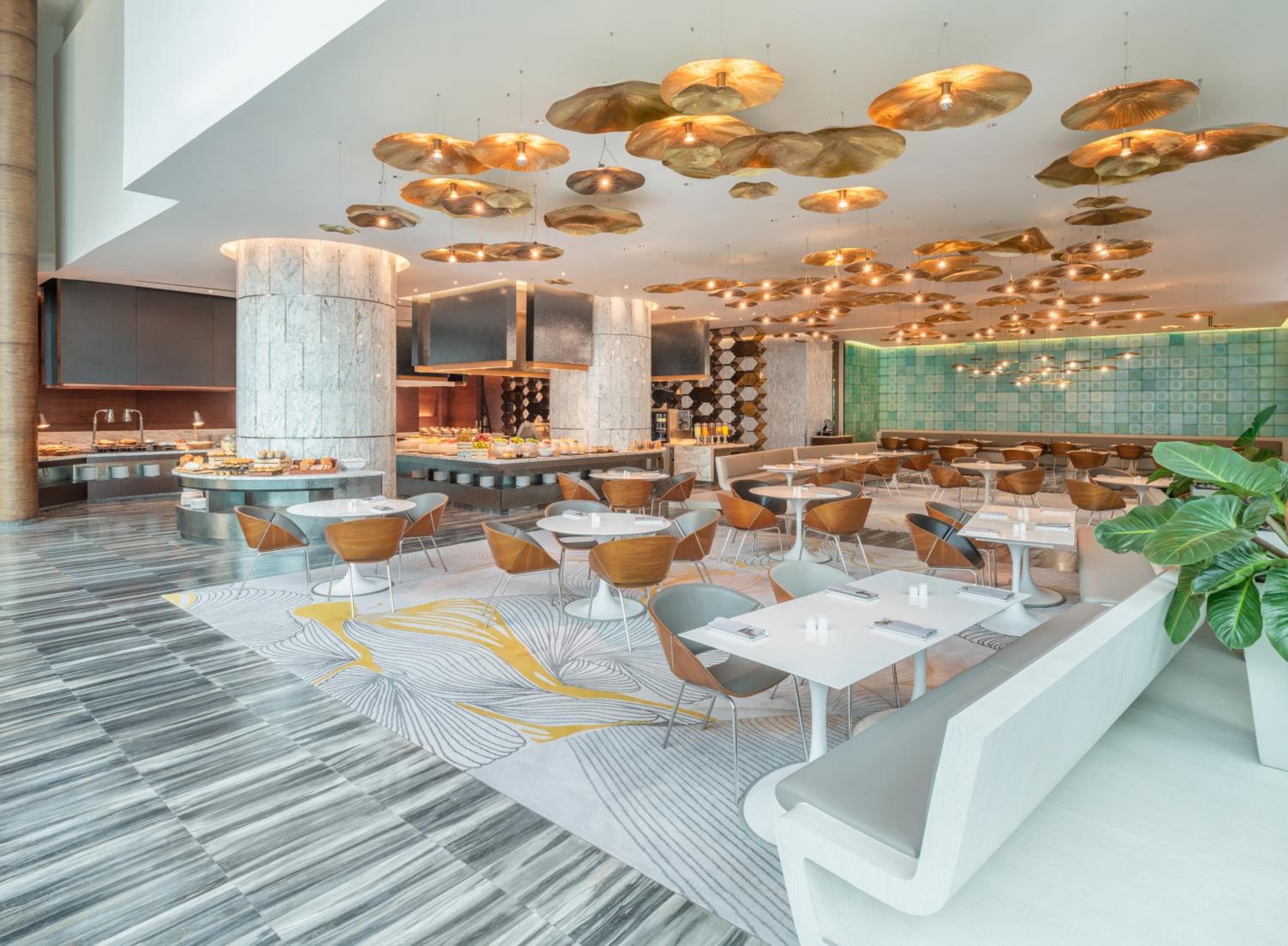 Le Meridien Bangkok — 17