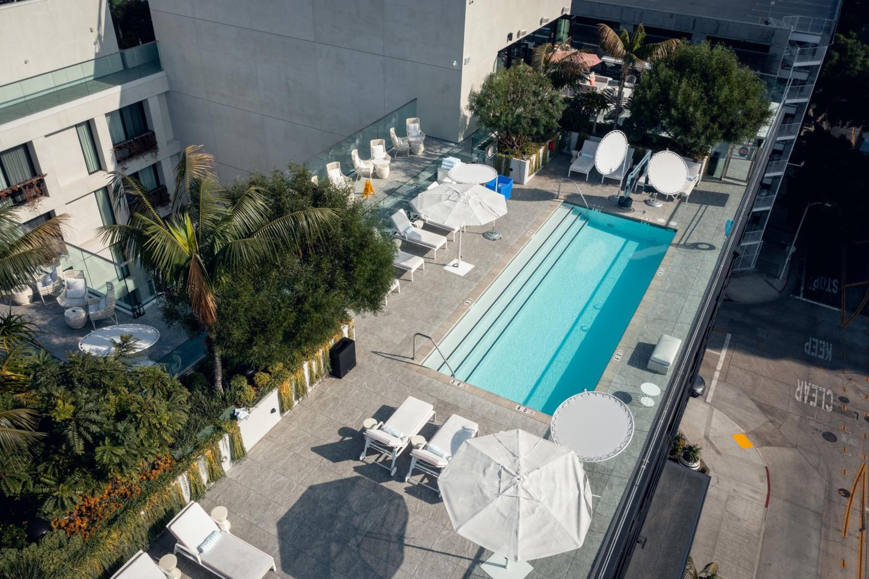 Das Godfrey Hotel Hollywood — 6